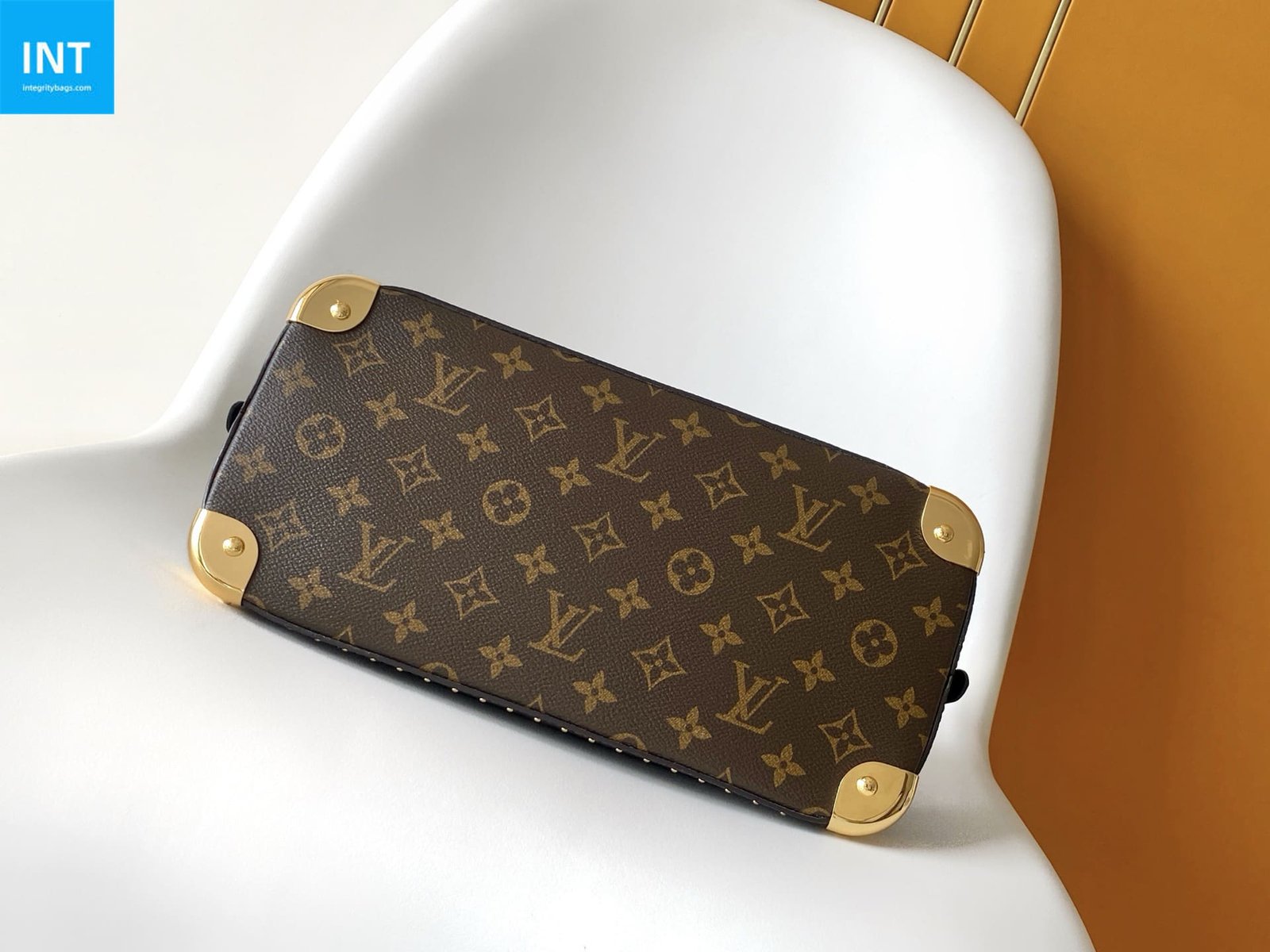Louis Vuitton M27216 Alma Trunk PM