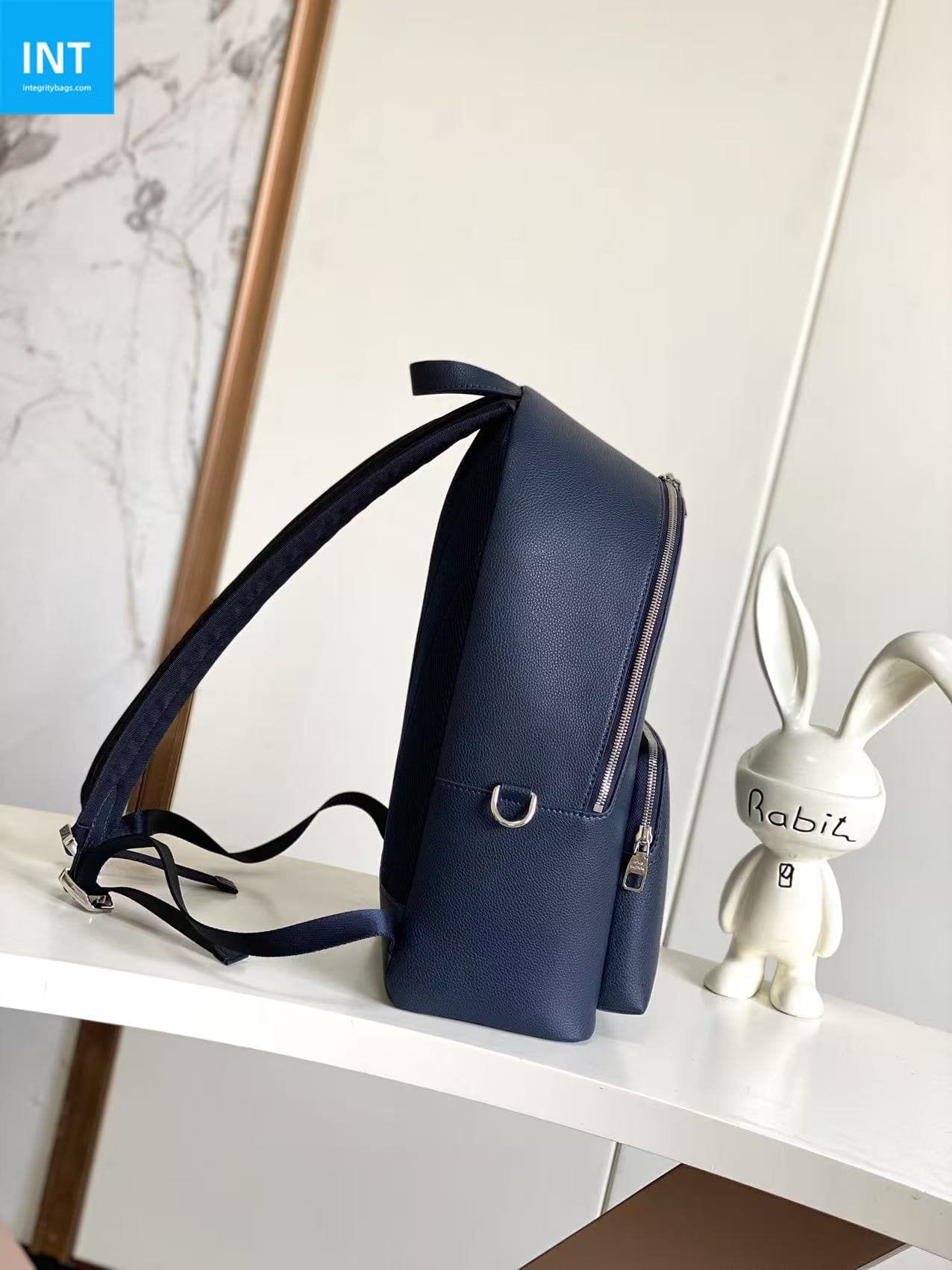 Louis Vuitton M26022 Discovery Work Backpack