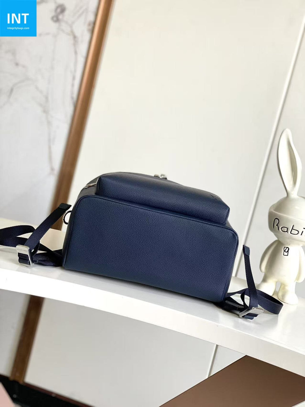 Louis Vuitton M26022 Discovery Work Backpack
