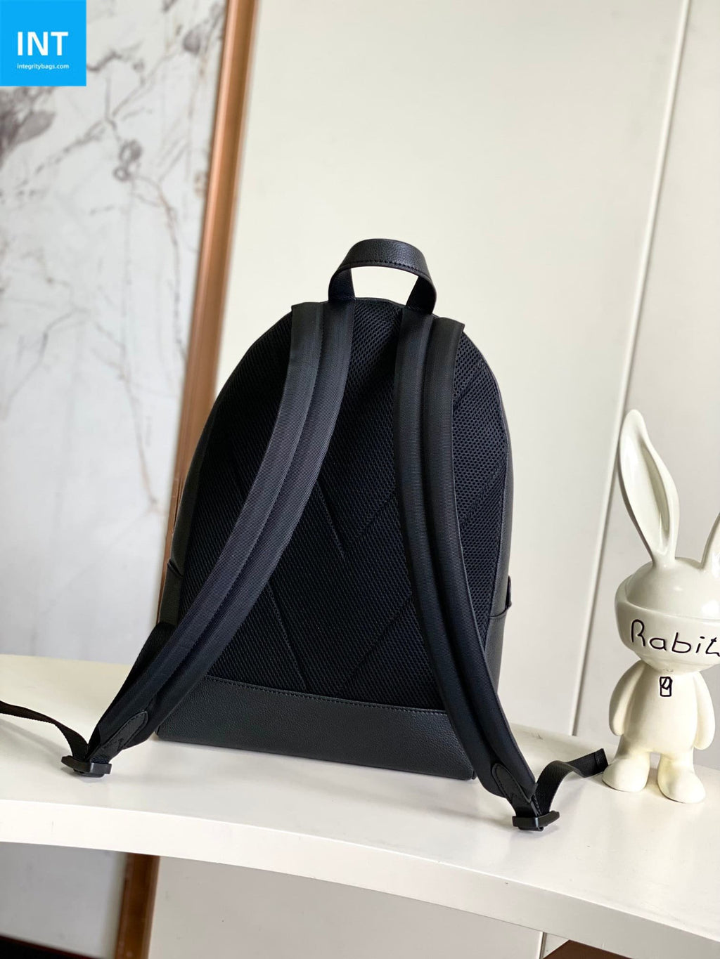 Louis Vuitton M15259 Discovery Work Backpack