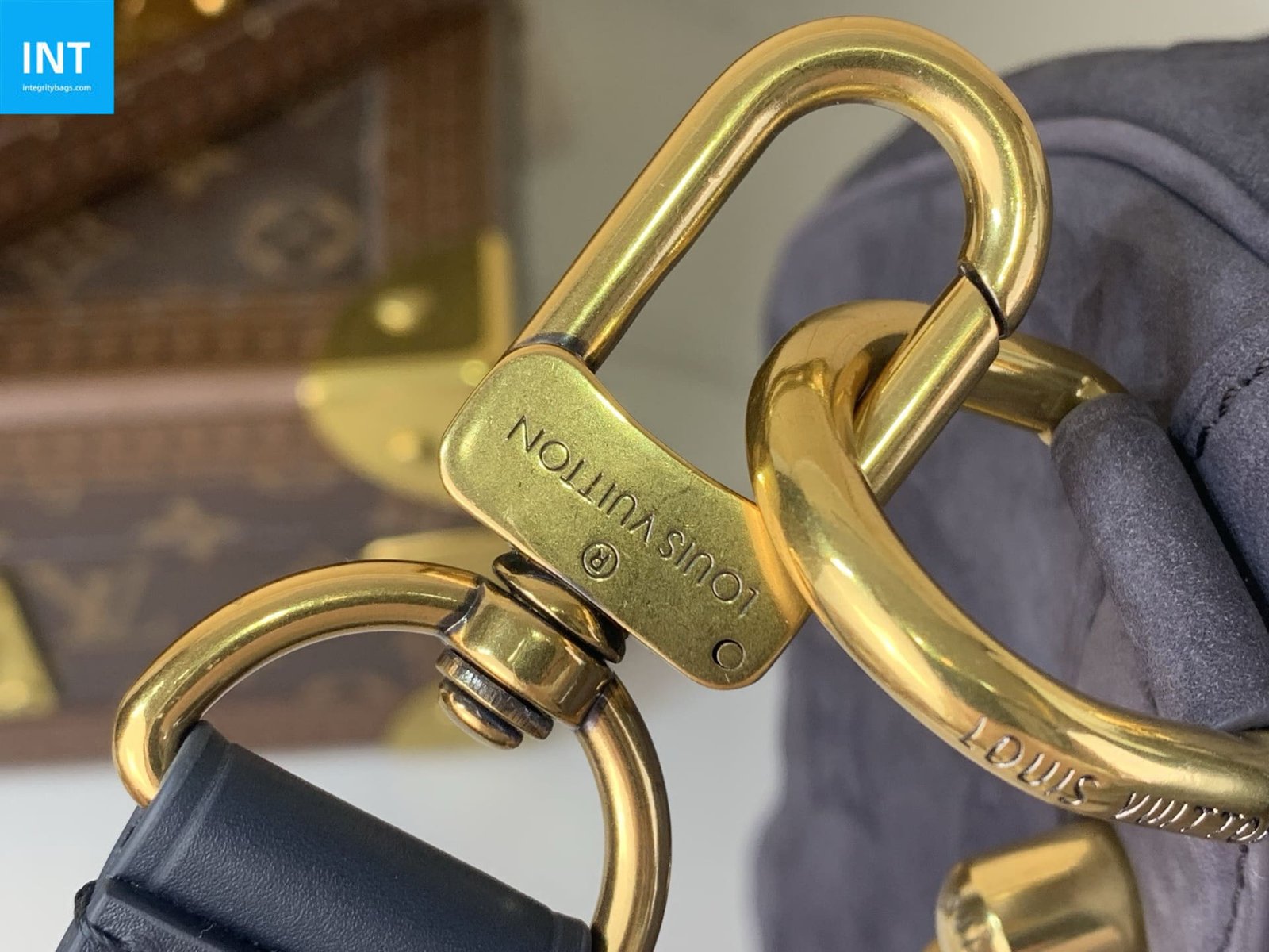 Louis Vuitton M15225 Speedy P9 Bandoulière 40