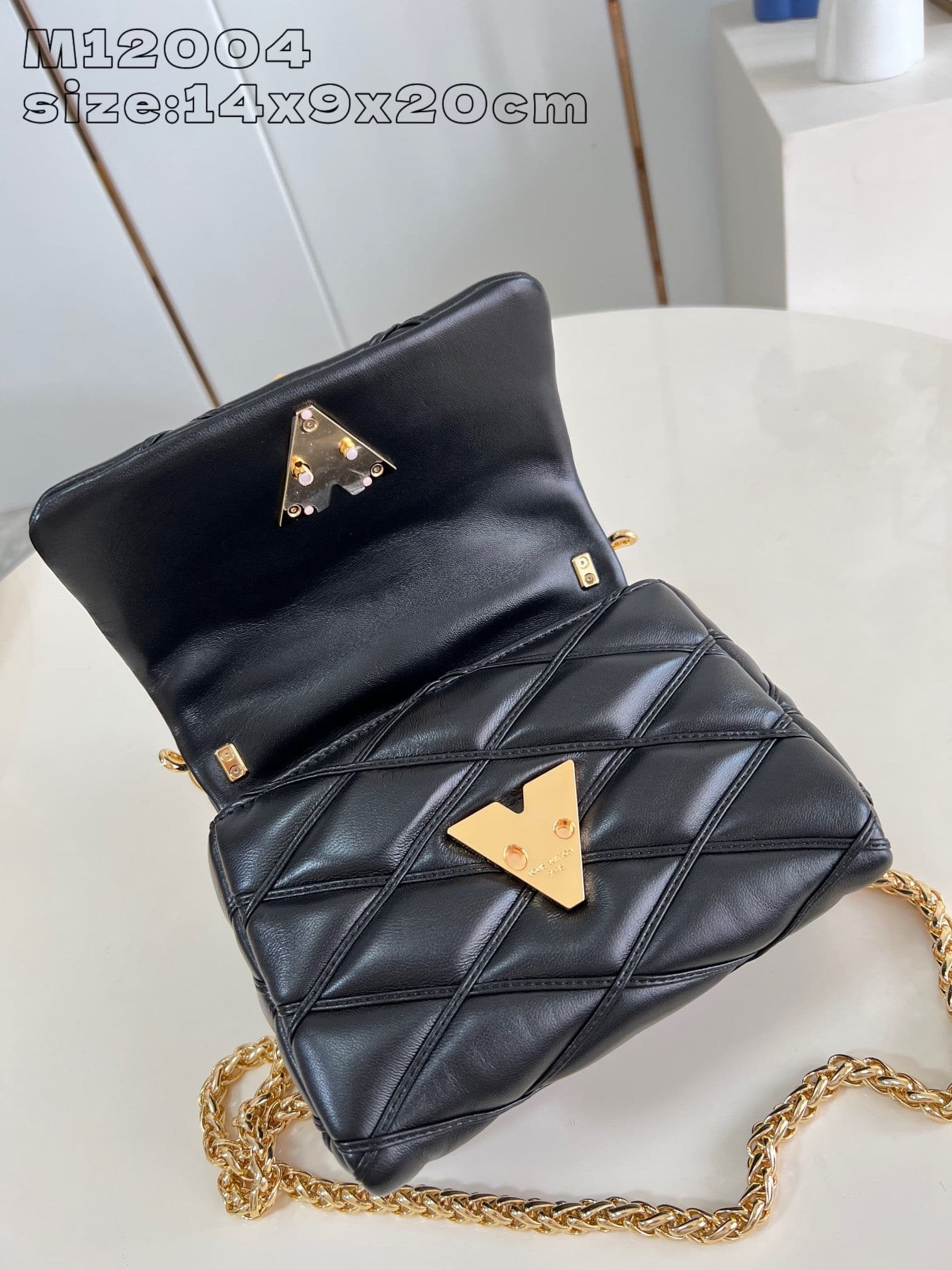 Louis Vuitton M12004 GO-14 PM