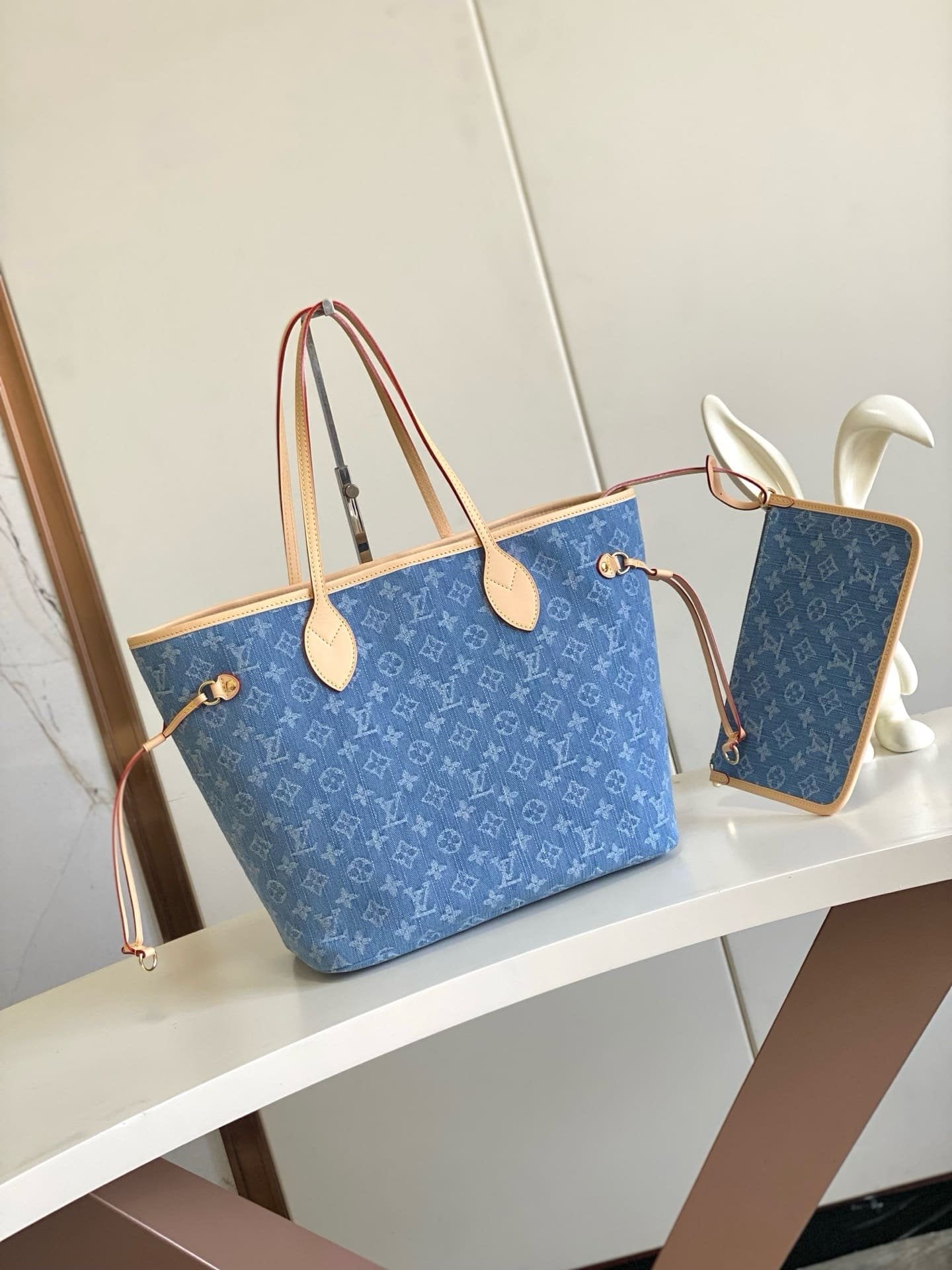 Louis Vuitton M13192 Neverfull MM
