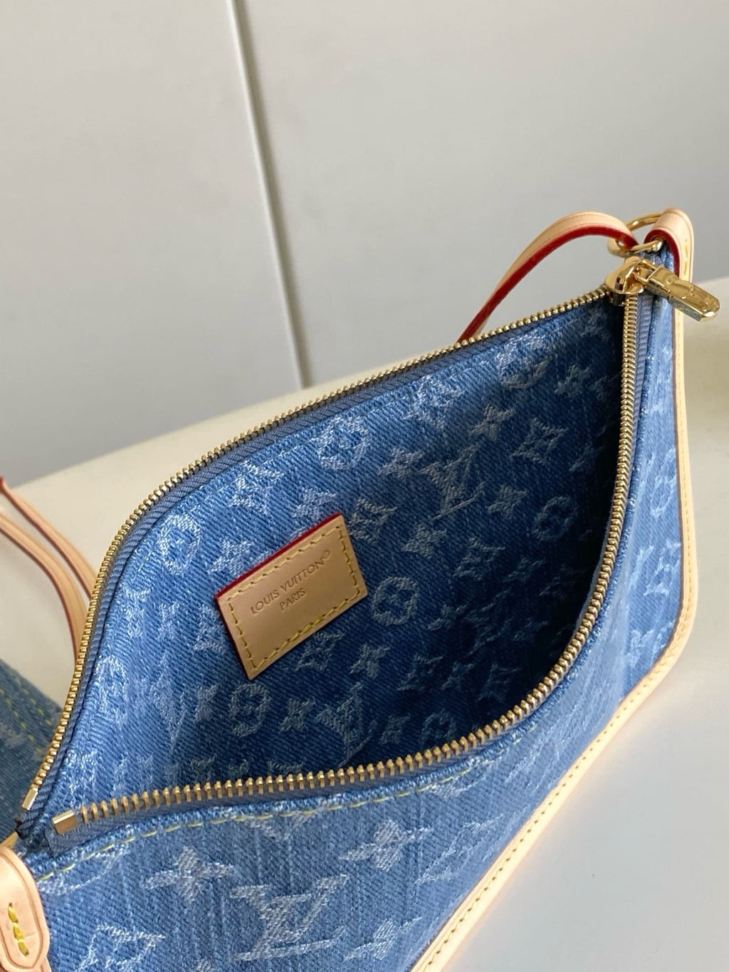 Louis Vuitton M13192 Neverfull MM