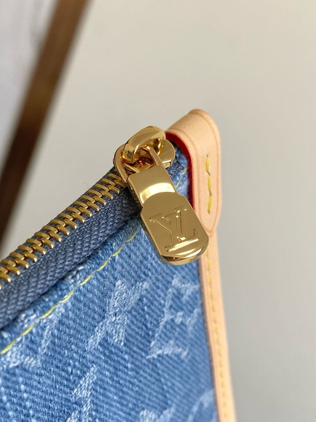 Louis Vuitton M13192 Neverfull MM
