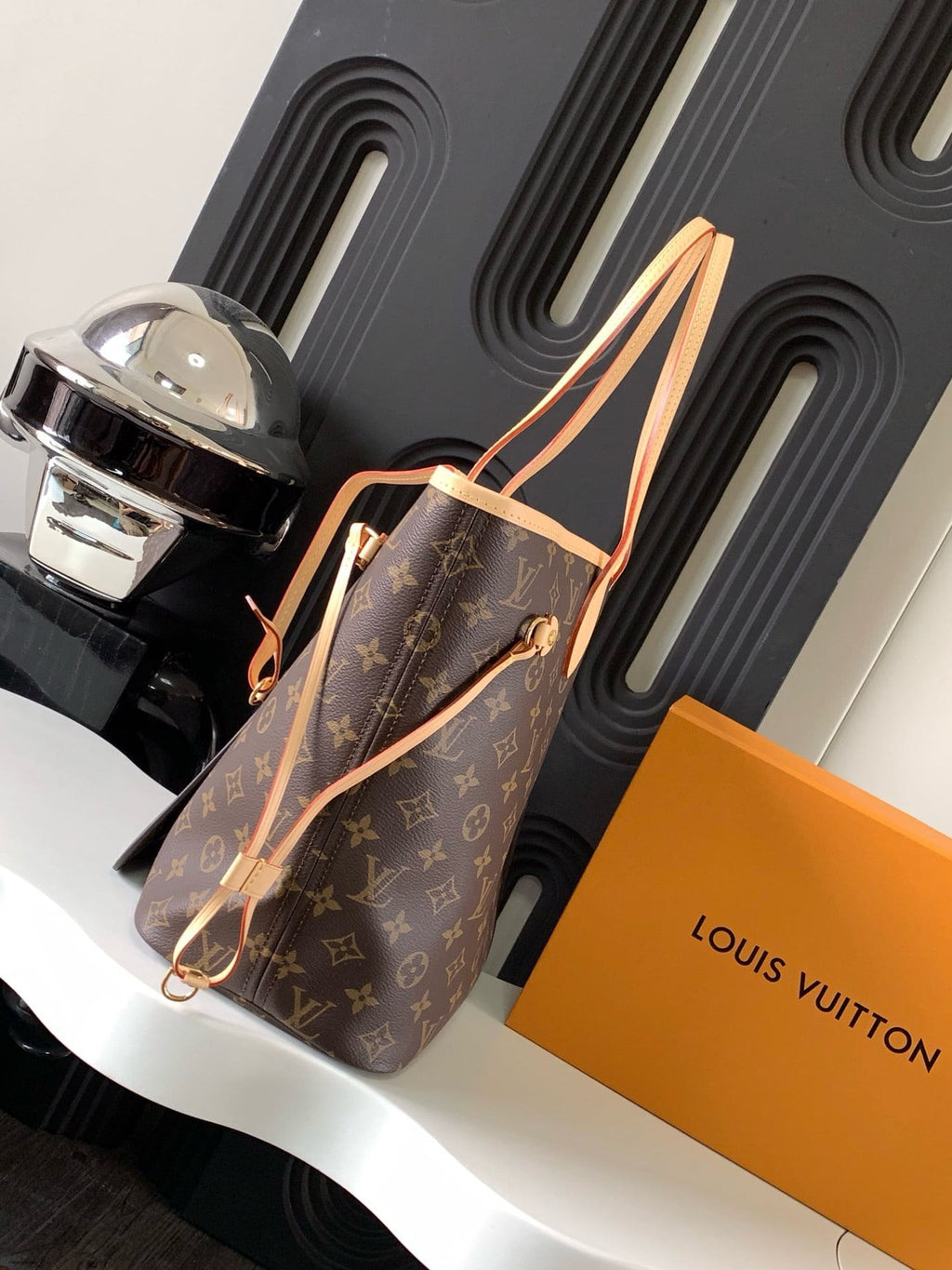 Louis Vuitton M46975 Neverfull MM