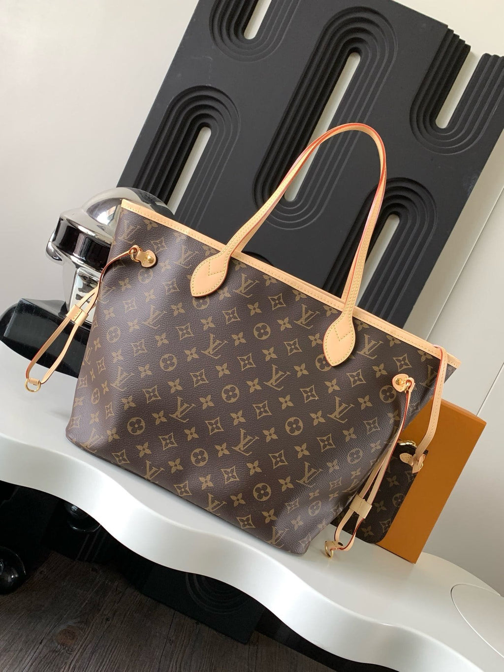 Louis Vuitton M46975 Neverfull MM