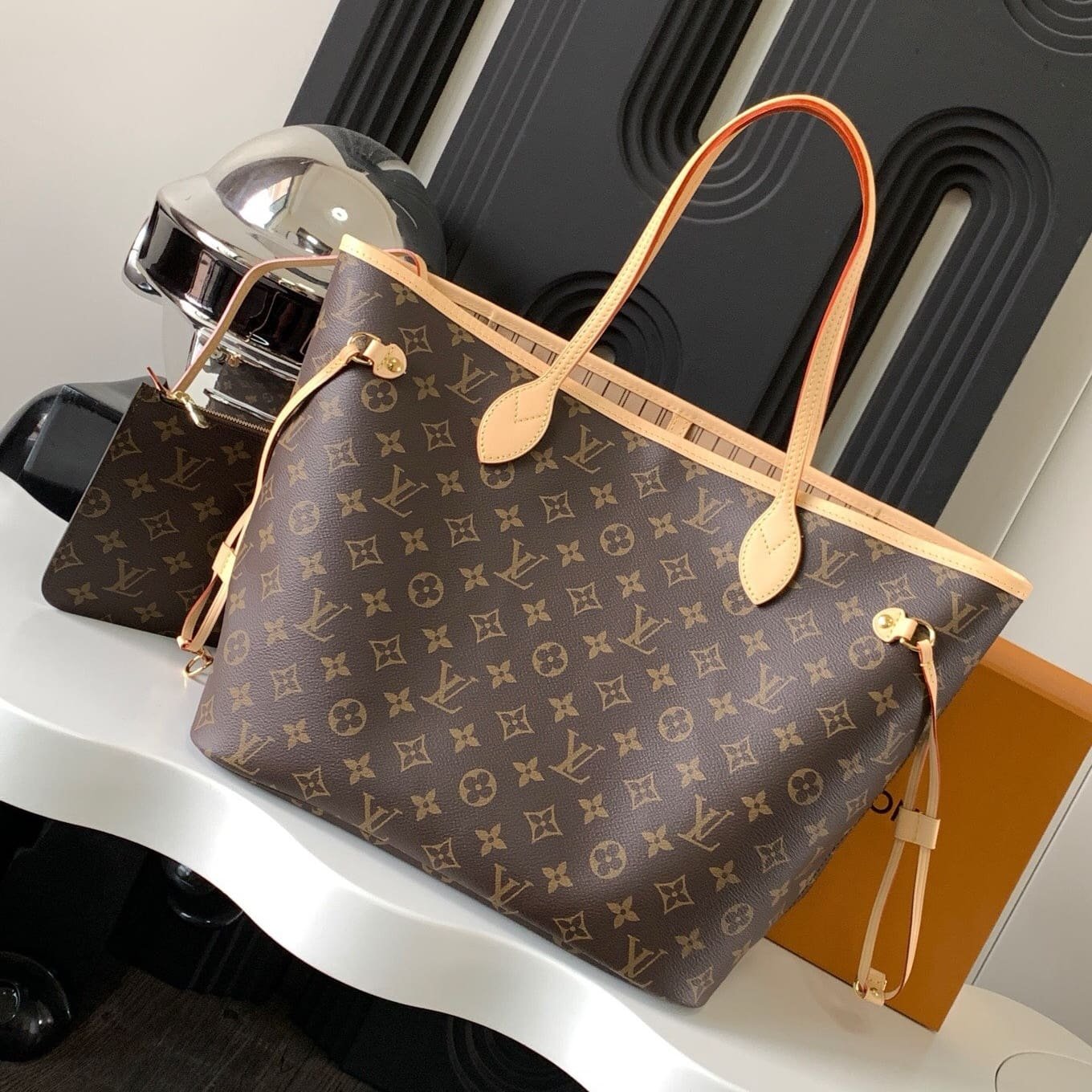 Louis Vuitton M46975 Neverfull MM