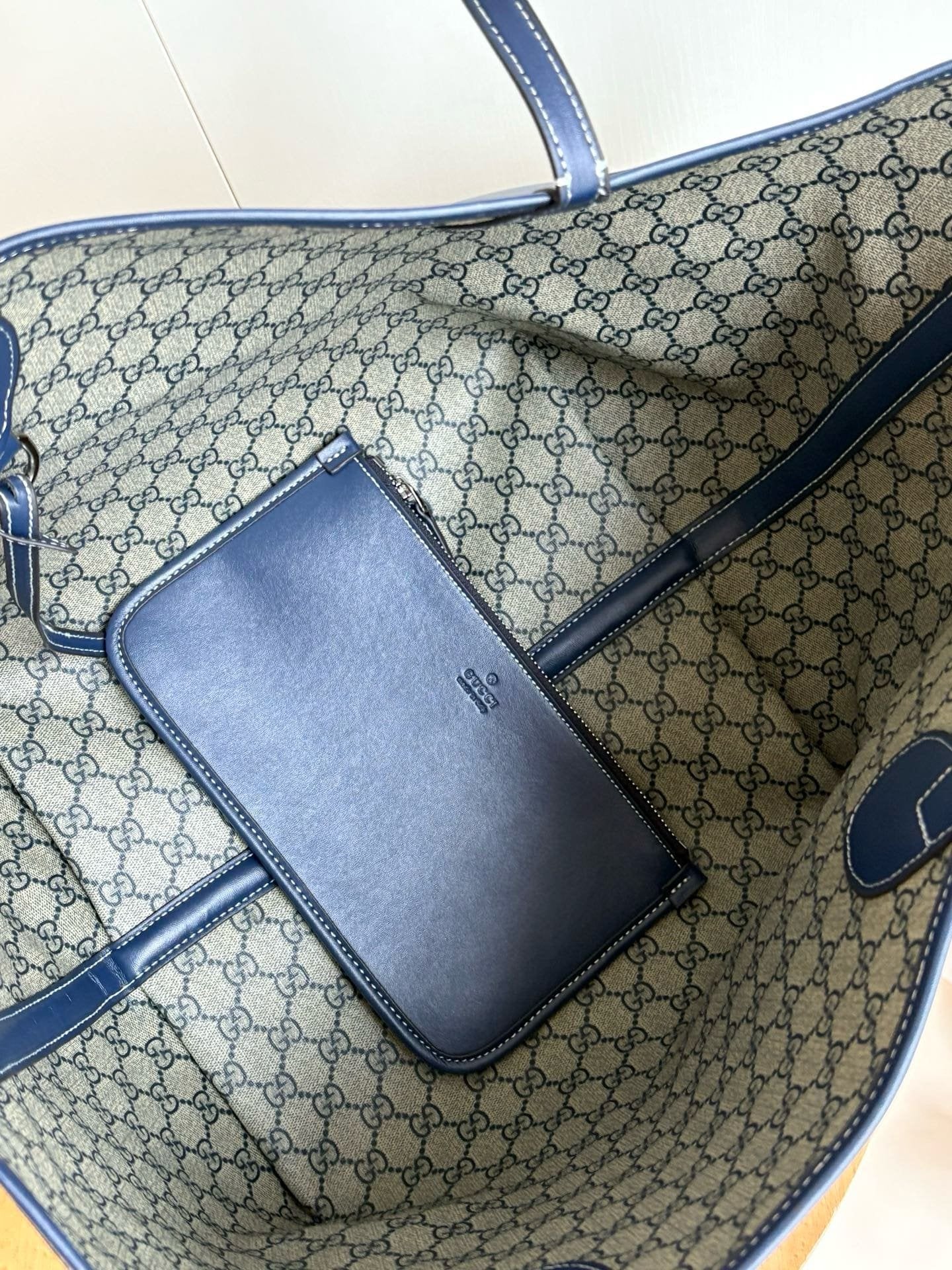 GUCCI TOTISSIMA LARGE REVERSIBLE TOTE BAG