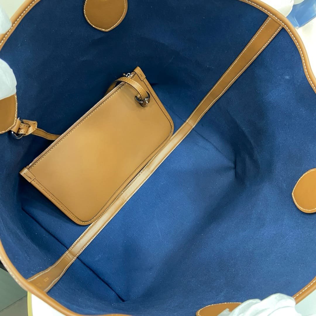 GUCCI TOTISSIMA LARGE TOTE BAG