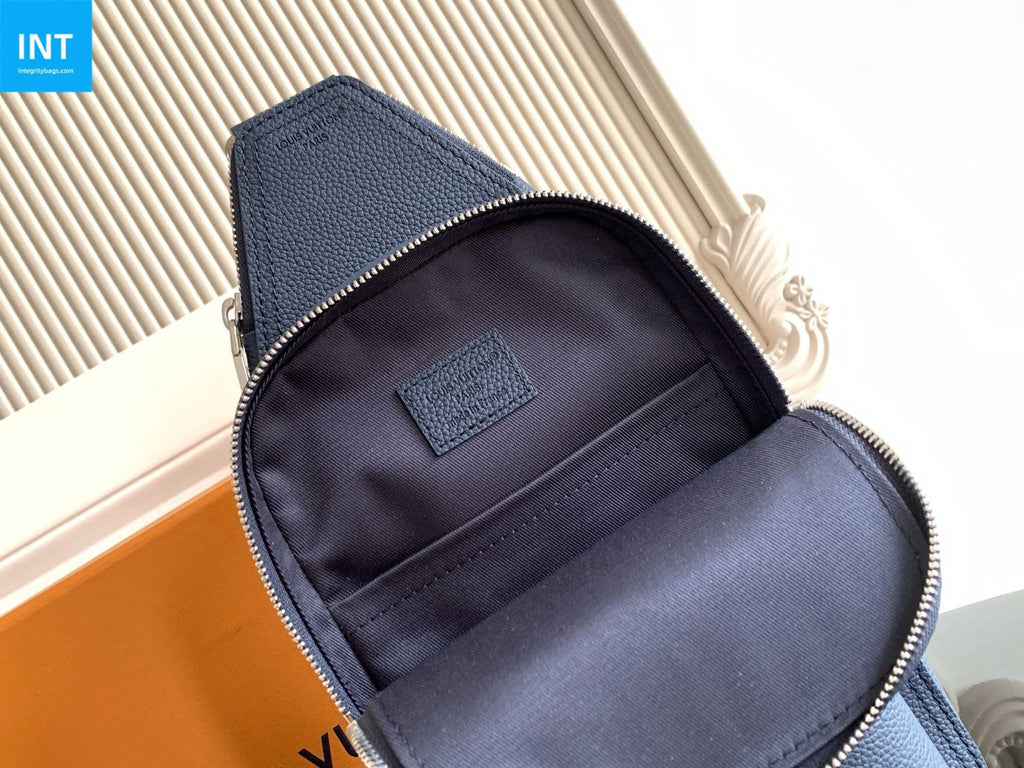 Louis Vuitton M15269 Avenue Slingbag PM