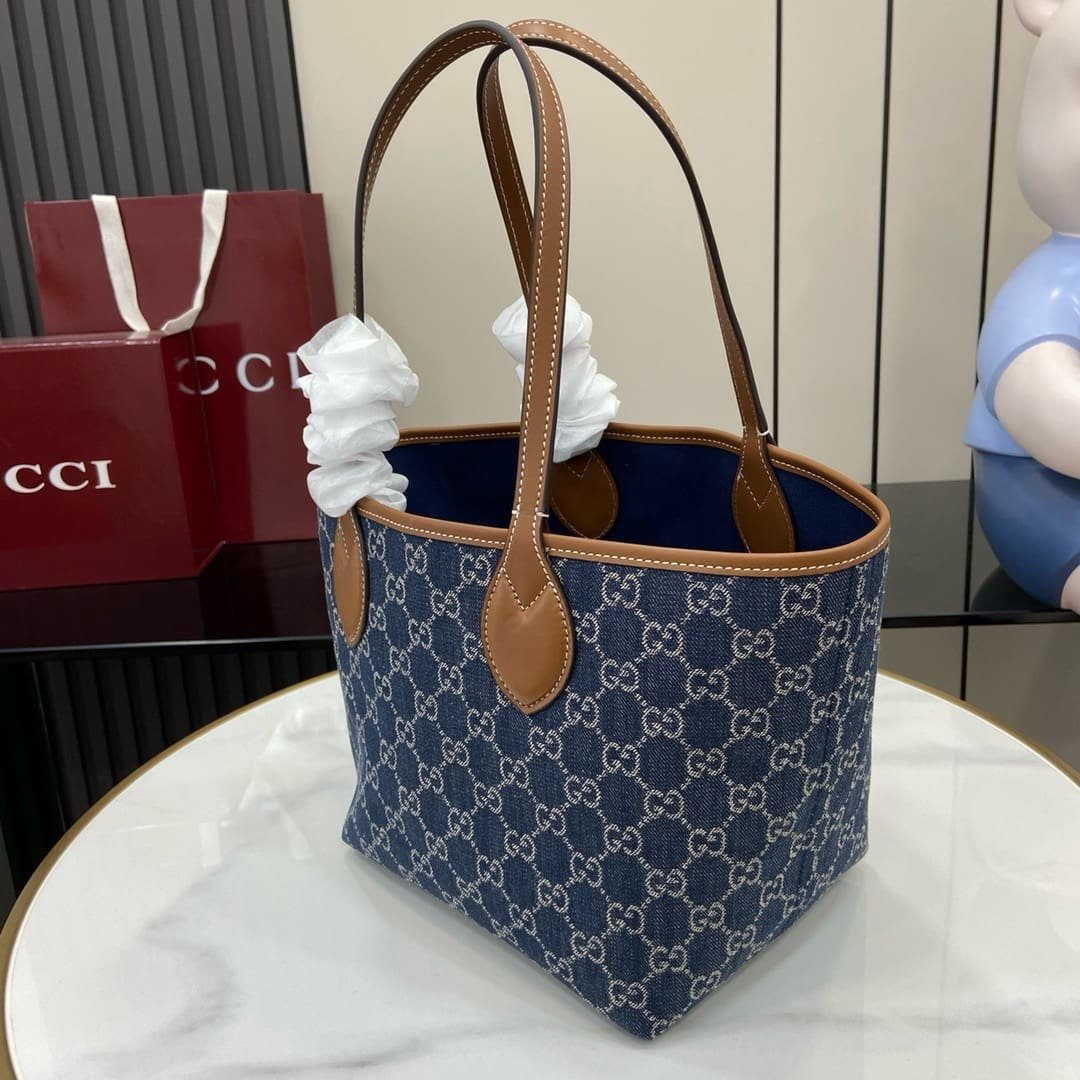 GUCCI TOTISSIMA SMALL TOTE BAG