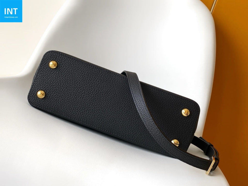 Louis Vuitton M24727 Capucines MM
