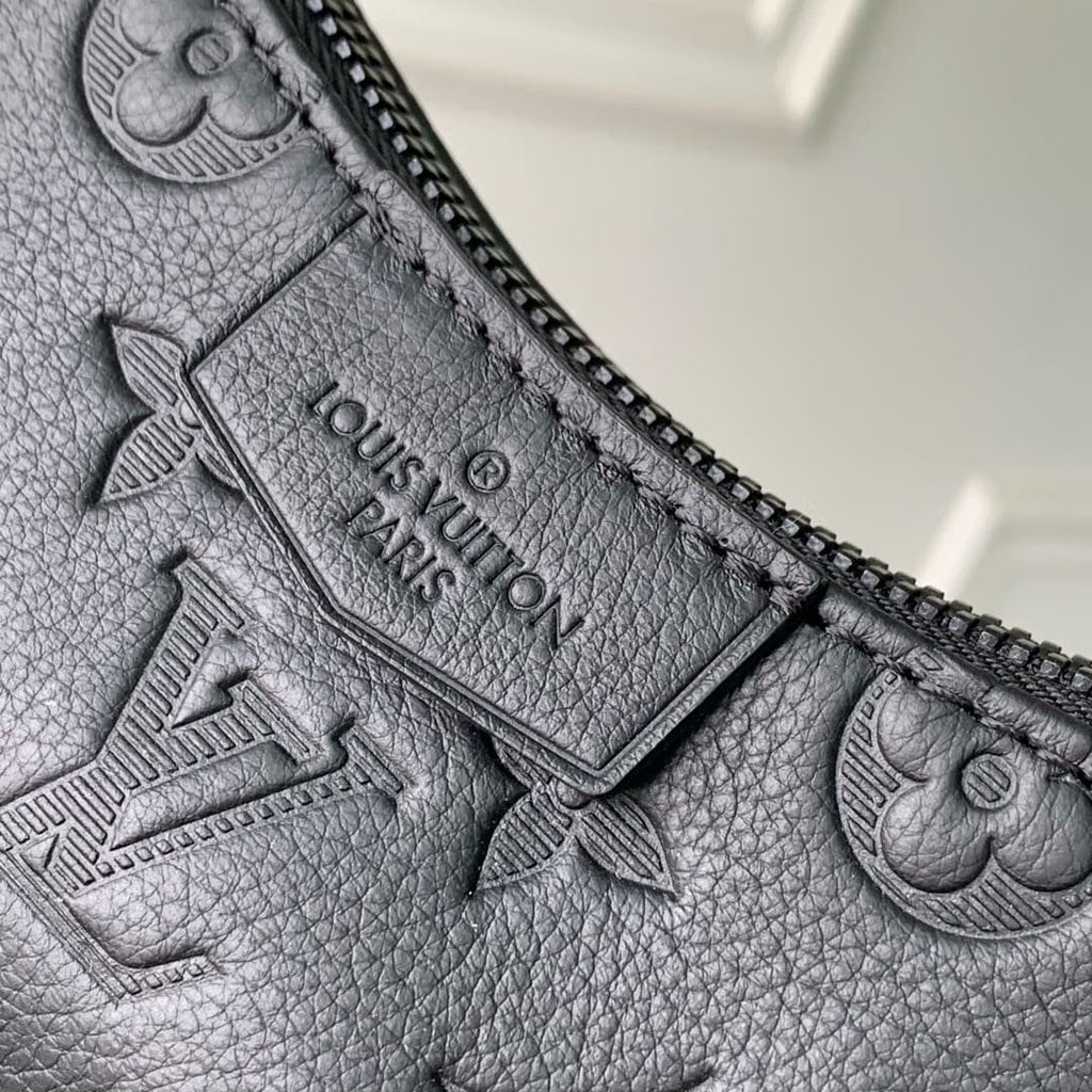 Louis Vuitton M14778 Hobo Cargo
