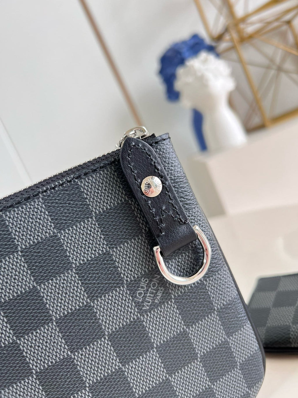 Louis Vuitton N40519 Trio Messenger
