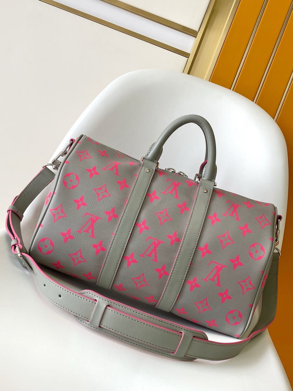 Louis Vuitton M15023 Keepall Bandoulière 35