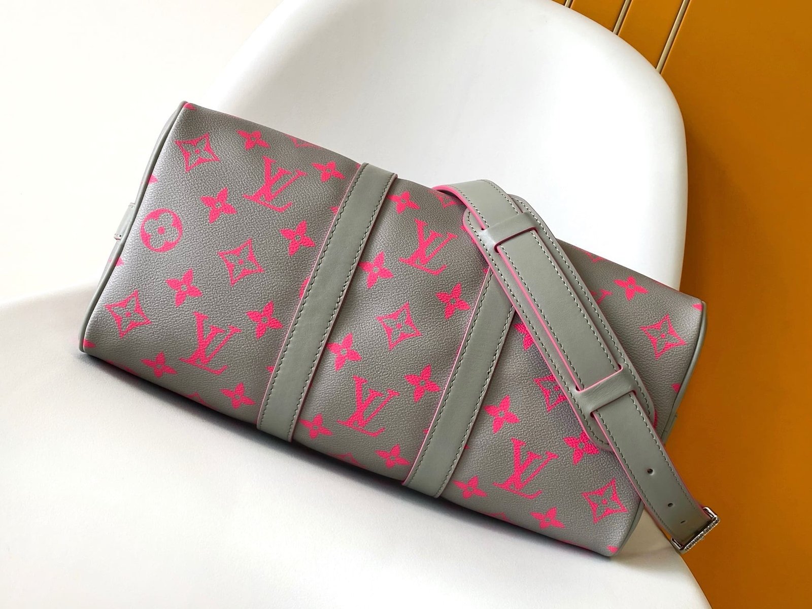 Louis Vuitton M15023 Keepall Bandoulière 35