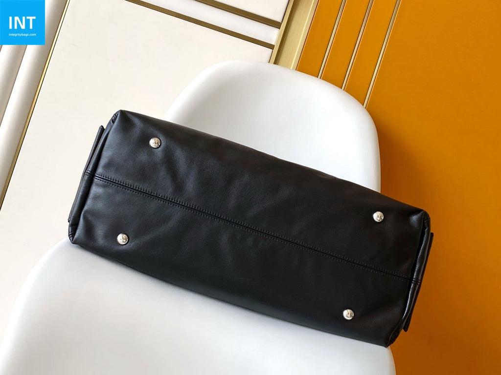 Louis Vuitton M15175 CarryAll Travel Bag