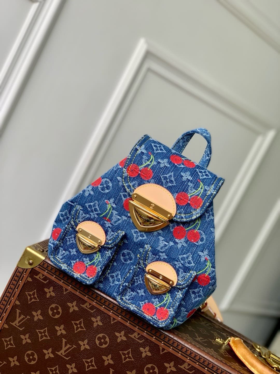 Louis Vuitton M13679 LV x TM Venice NM
