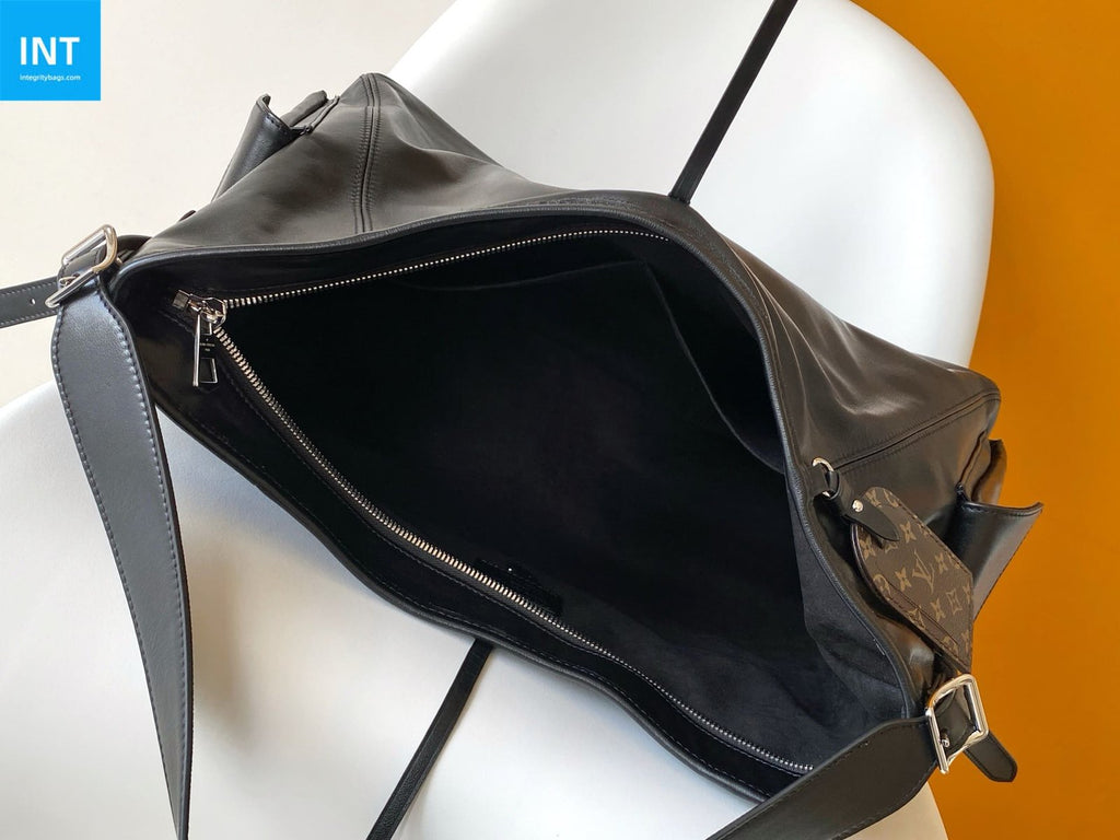 Louis Vuitton M15175 CarryAll Travel Bag