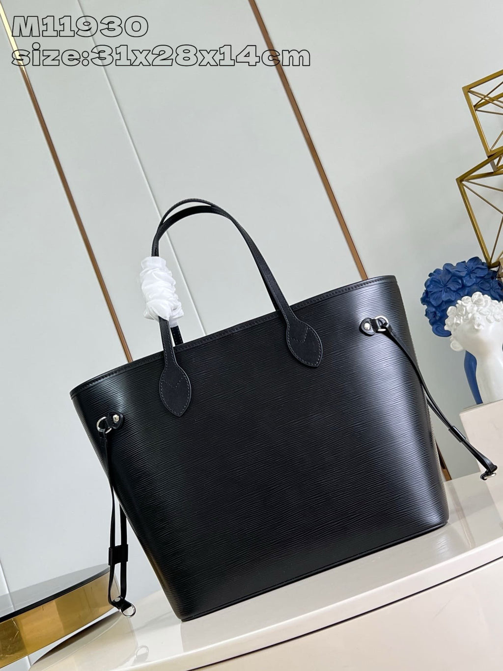 Louis Vuitton M11930 Neverfull MM