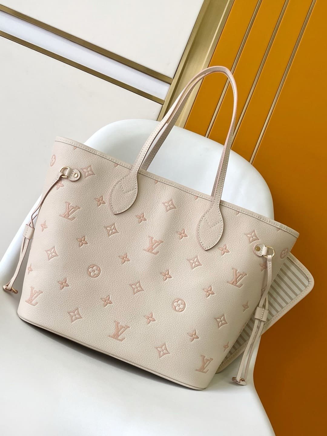 Louis Vuitton M14285 Neverfull MM