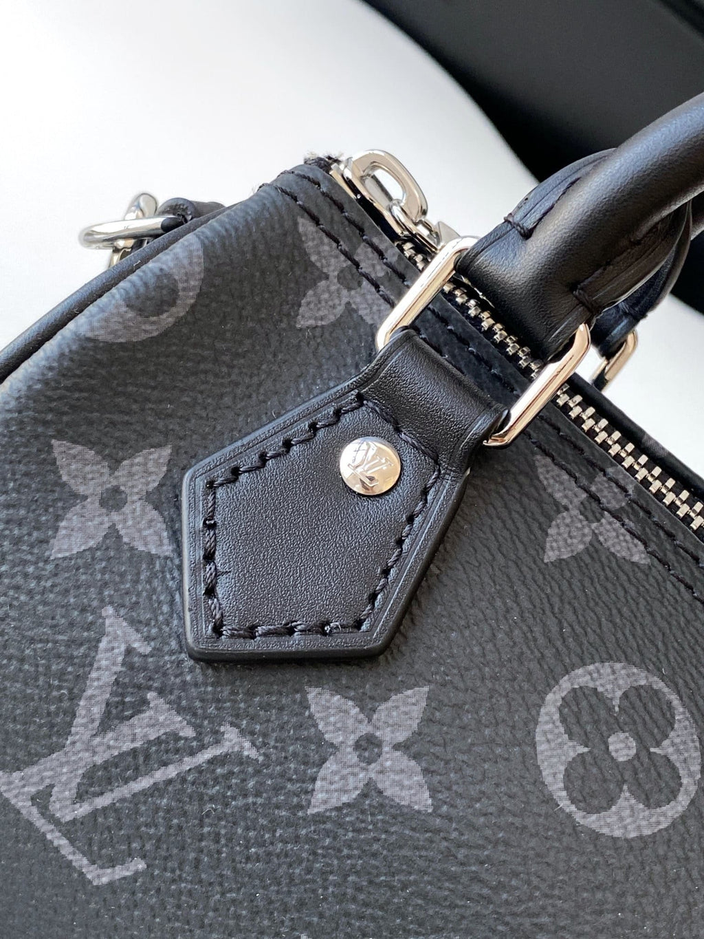 Louis Vuitton M26573 Nano Speedy