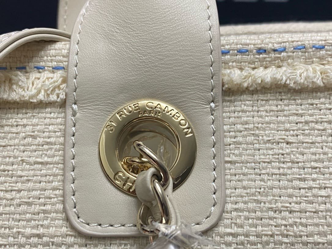 Chanel Shopping Bag