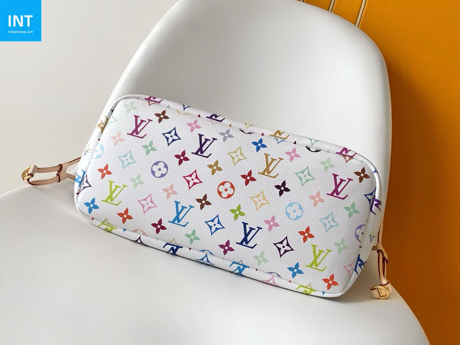 Louis Vuitton M27839 LV x TM Neverwoof