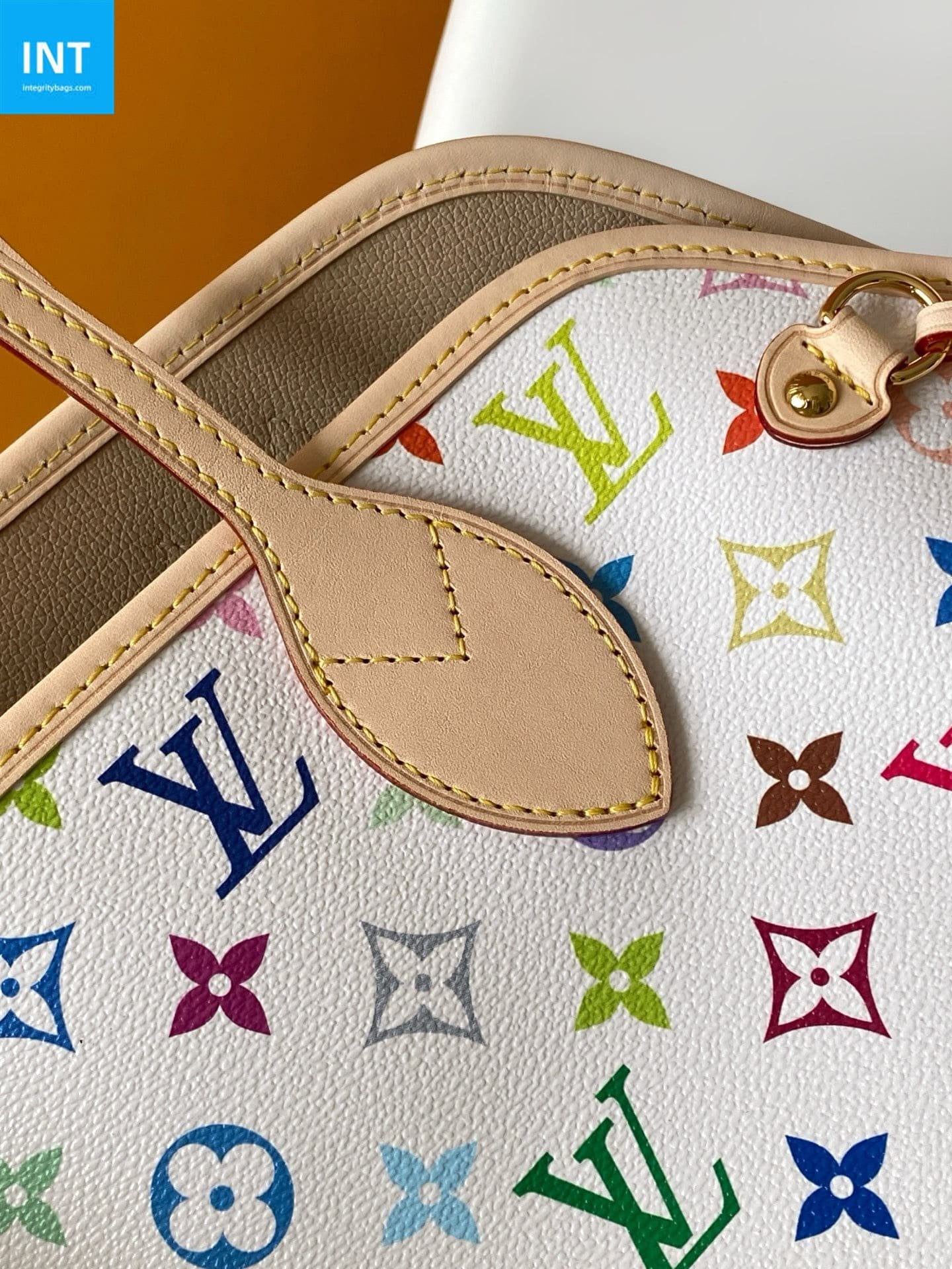 Louis Vuitton M27839 LV x TM Neverwoof