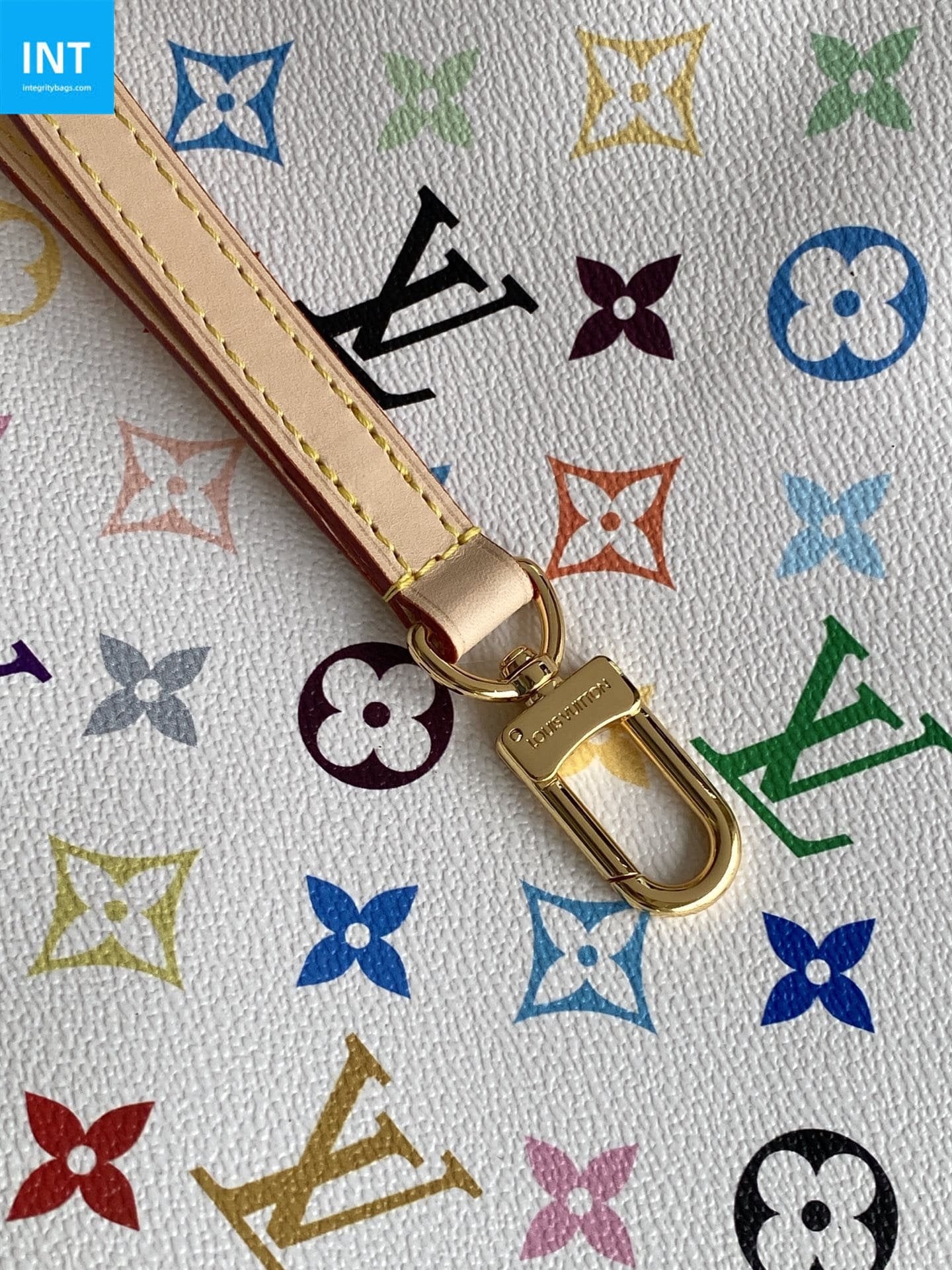 Louis Vuitton M27839 LV x TM Neverwoof