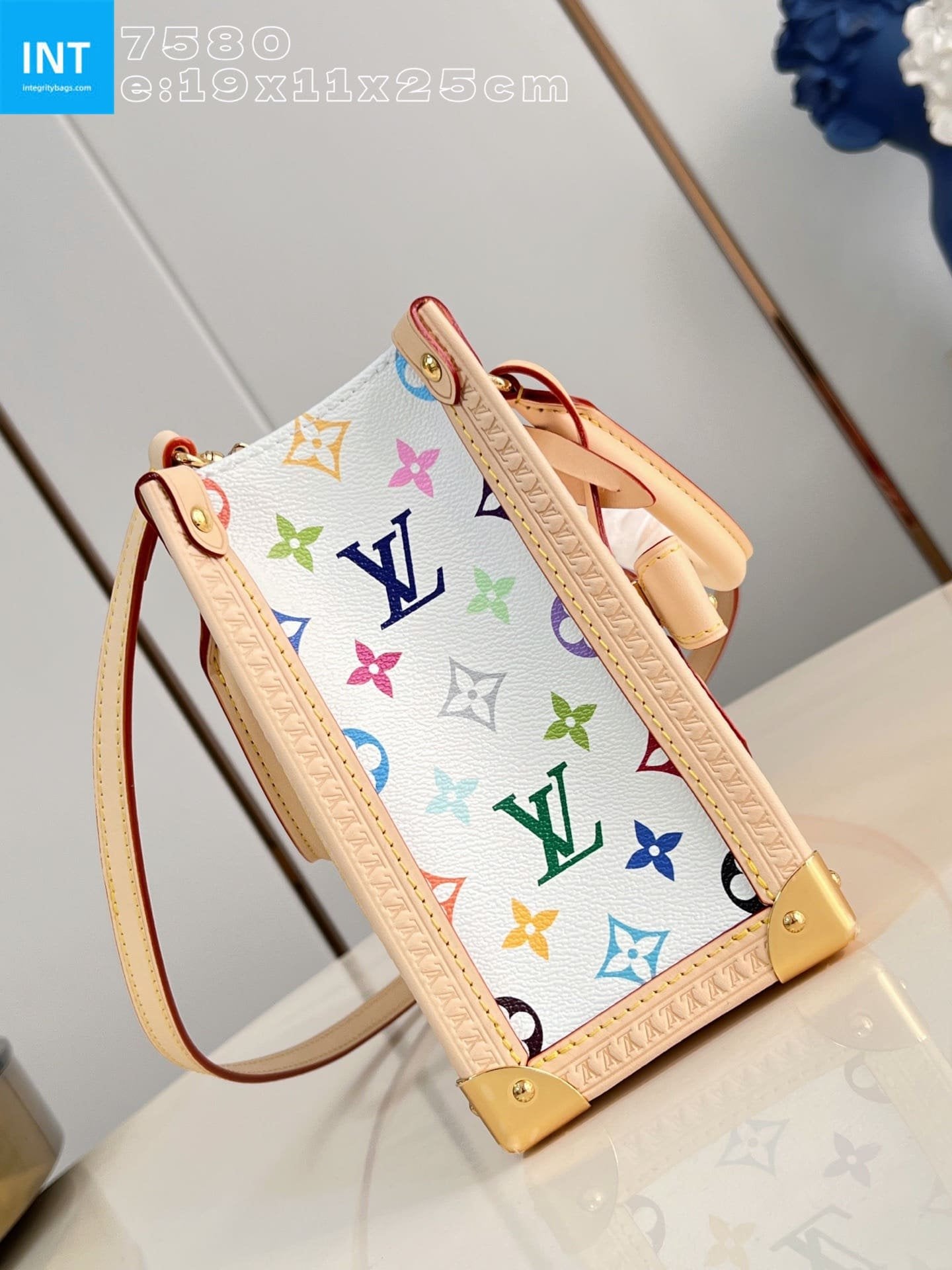 Louis Vuitton M27580 LV x TM Onthego PM