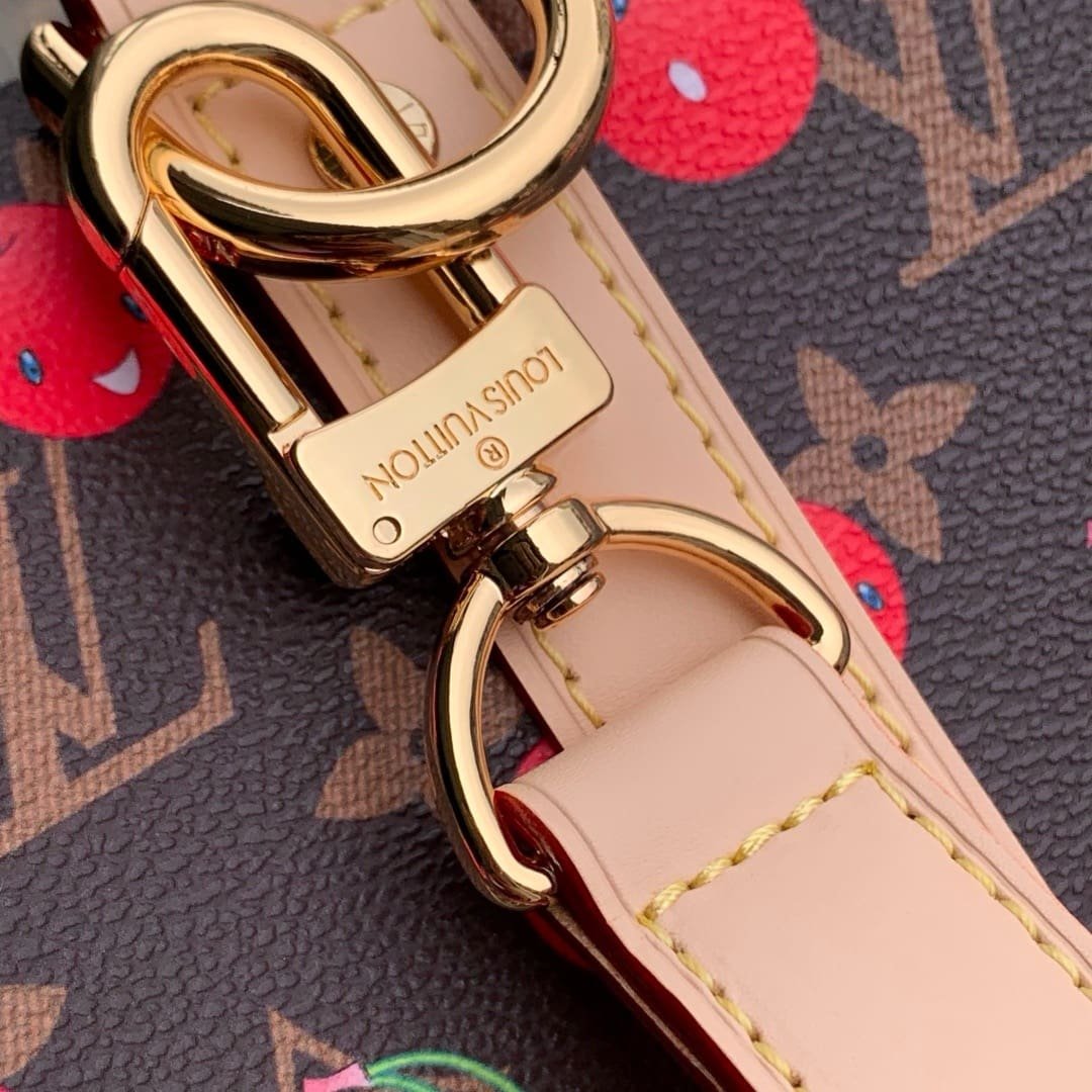 Louis Vuitton M13764 LV x TM Keepall Bandoulière 45