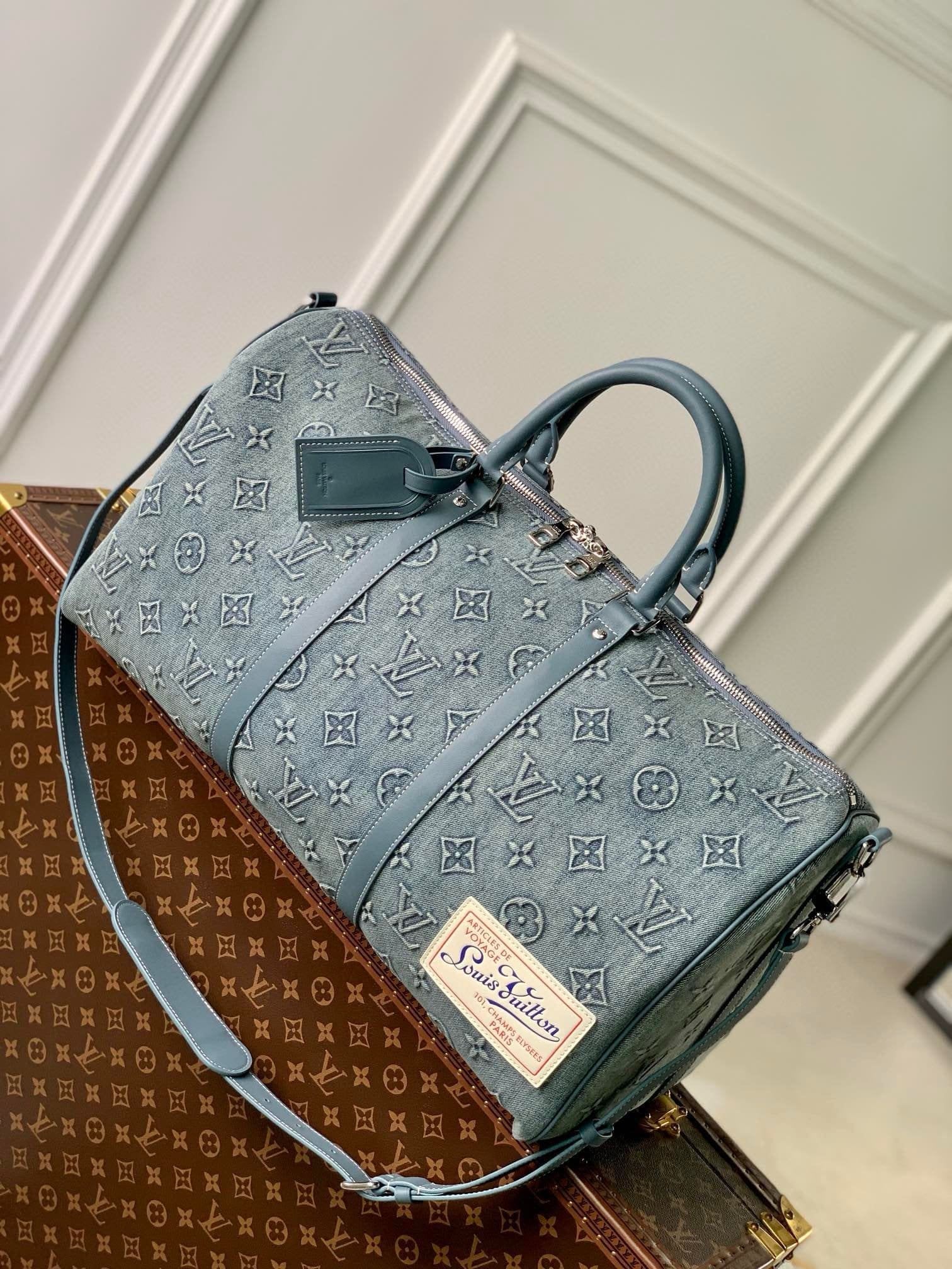 Louis Vuitton M22532 Keepall Bandoulière 50