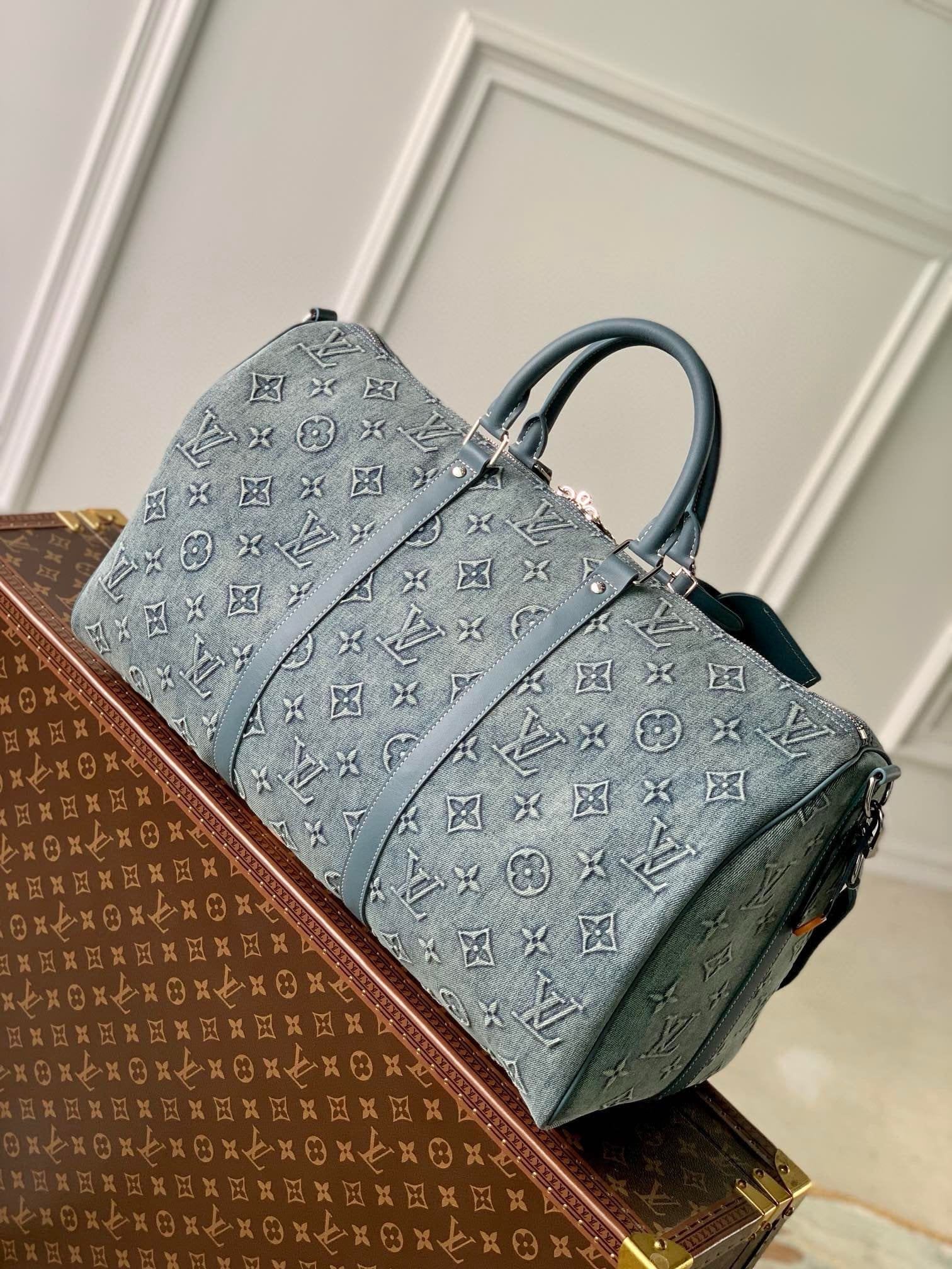 Louis Vuitton M22532 Keepall Bandoulière 50