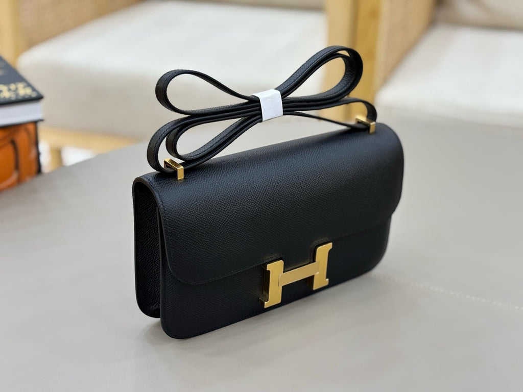 Hermès Constance To Go wallet