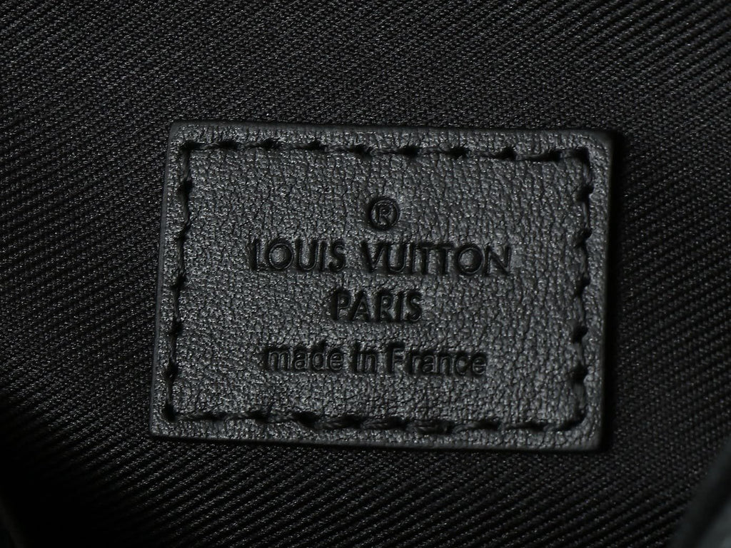 Louis Vuitton M12518 Getaway Messenger