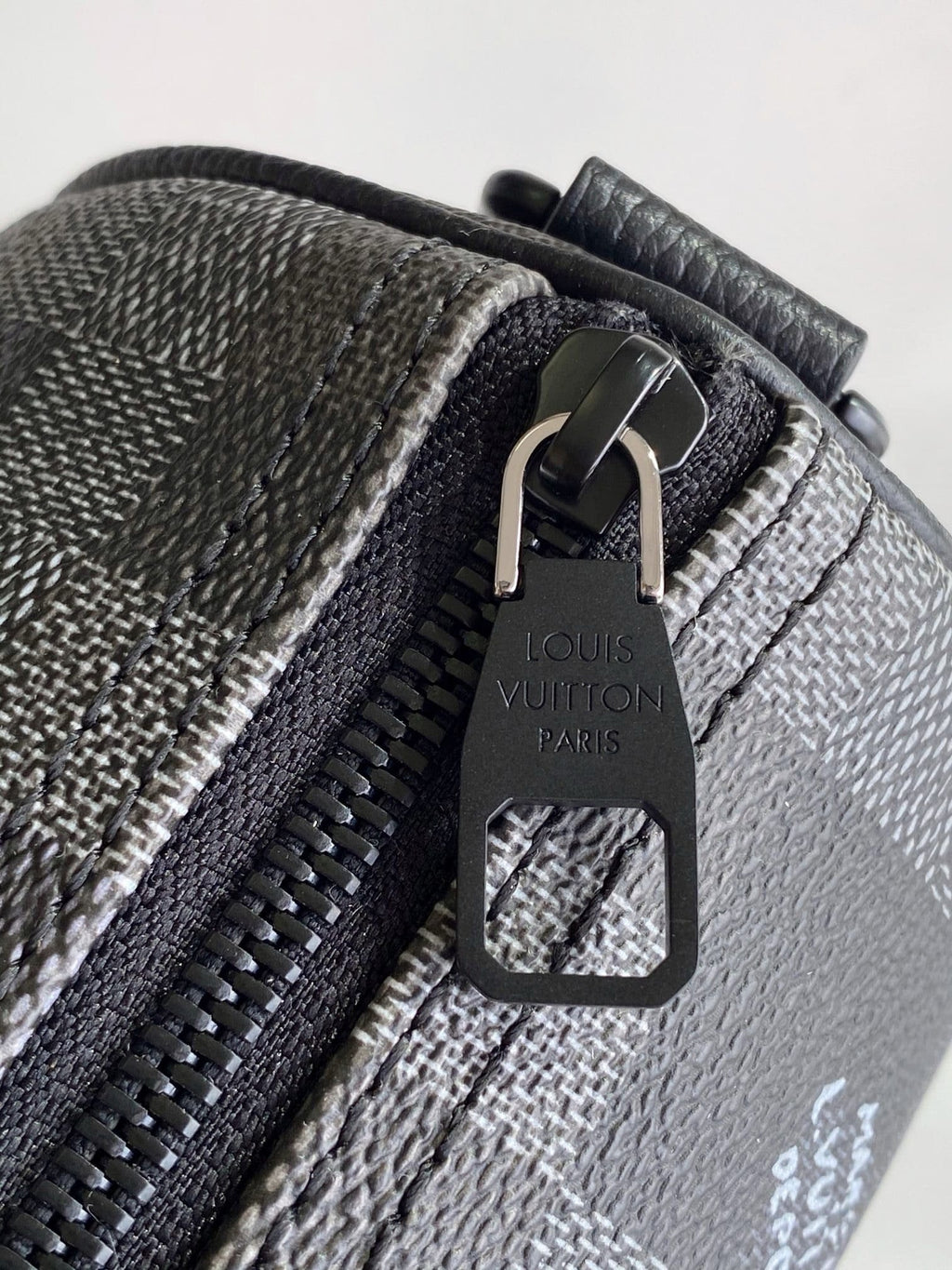 Louis Vuitton M14919 Keepall Bandoulière 25
