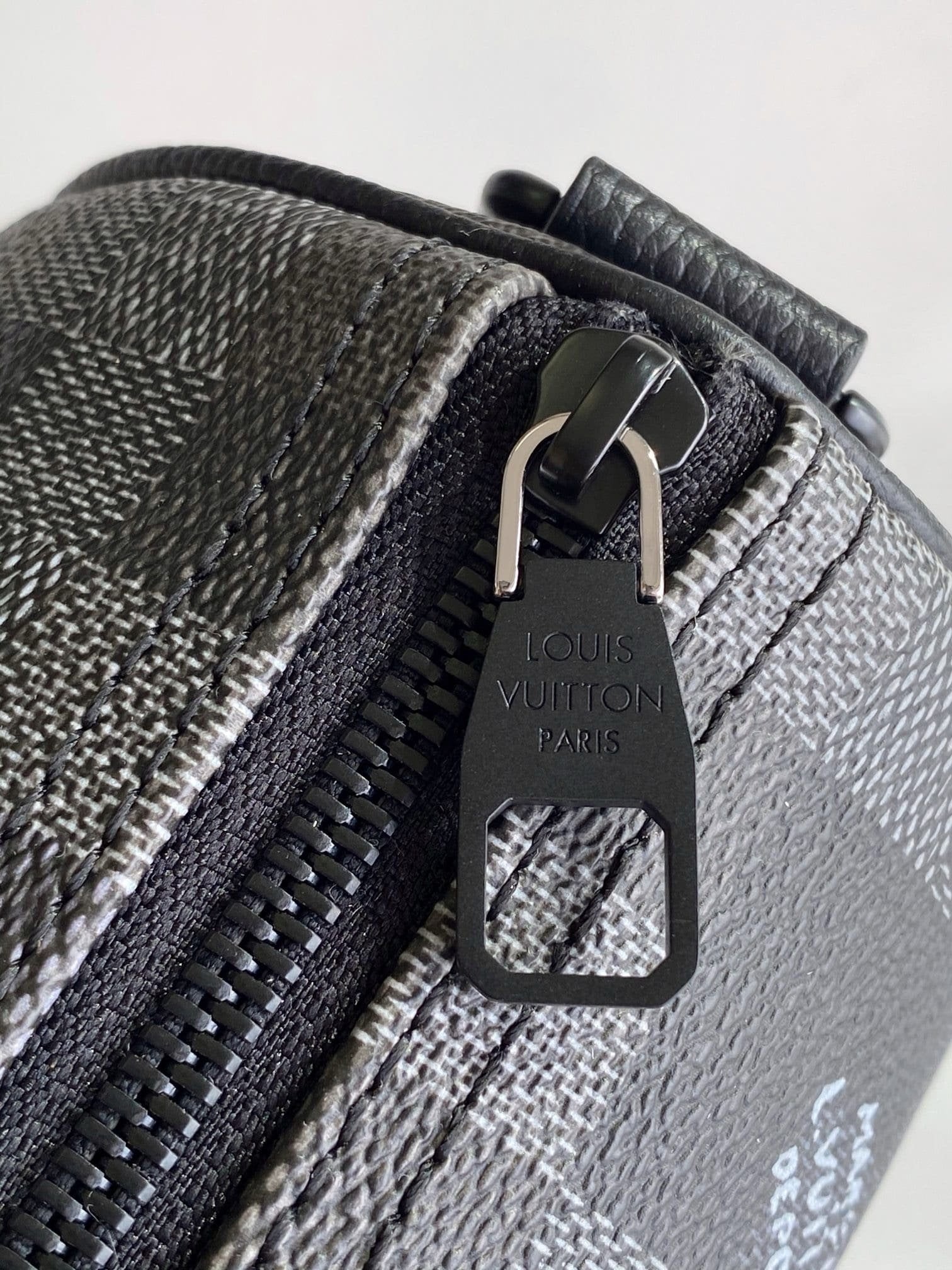Louis Vuitton M14919 Keepall Bandoulière 25