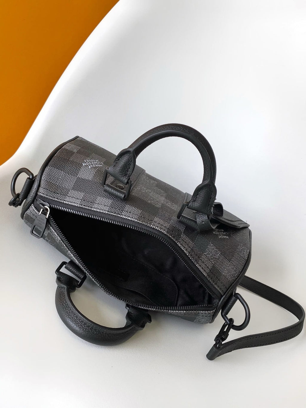 Louis Vuitton M14919 Keepall Bandoulière 25
