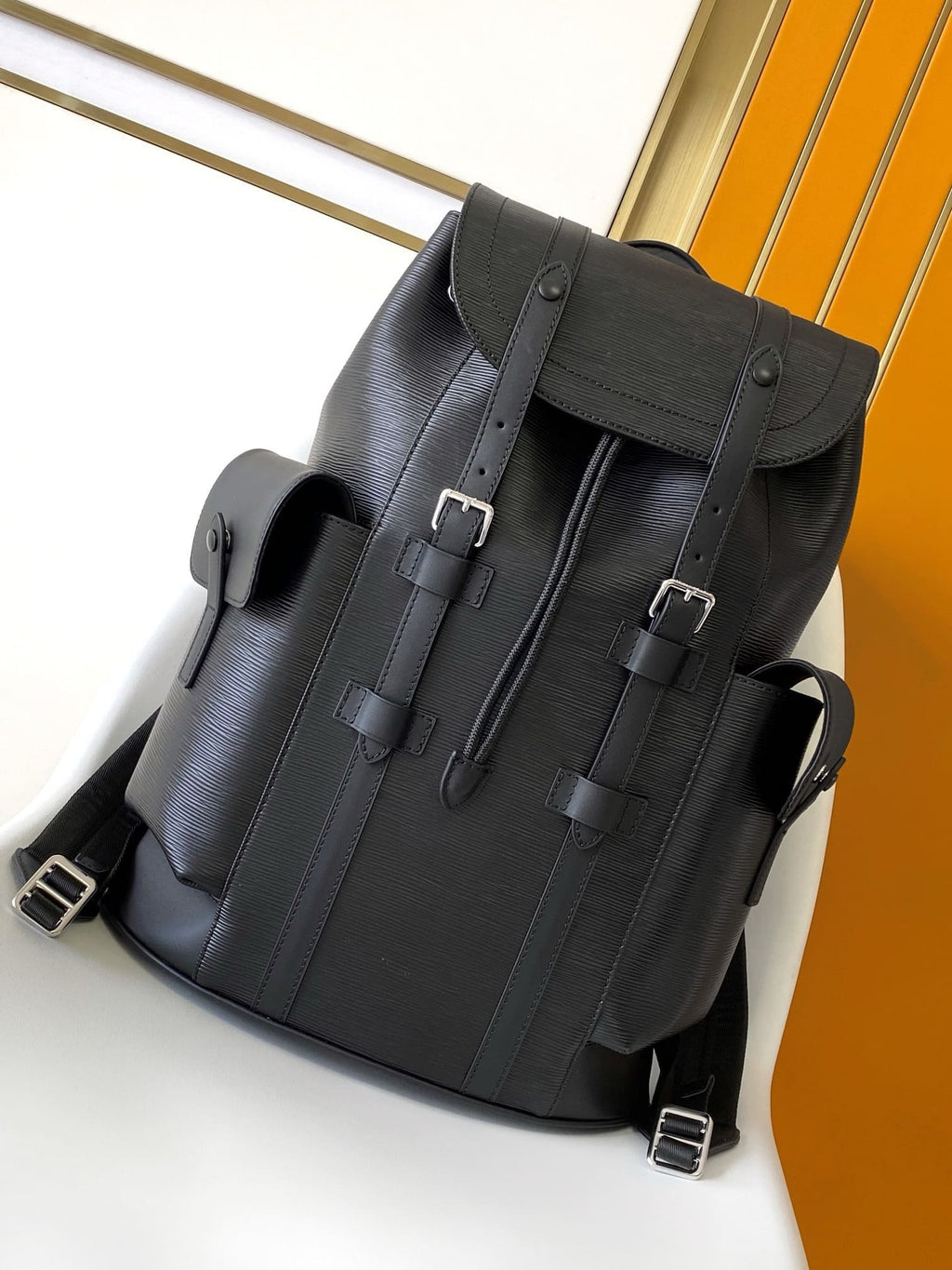 Louis Vuitton M50159 Christopher MM