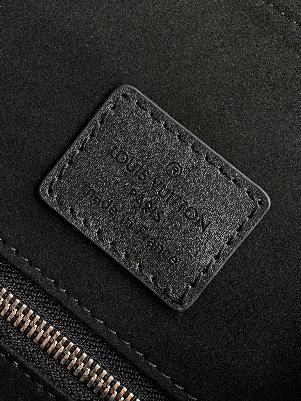 Louis Vuitton M50159 Christopher MM