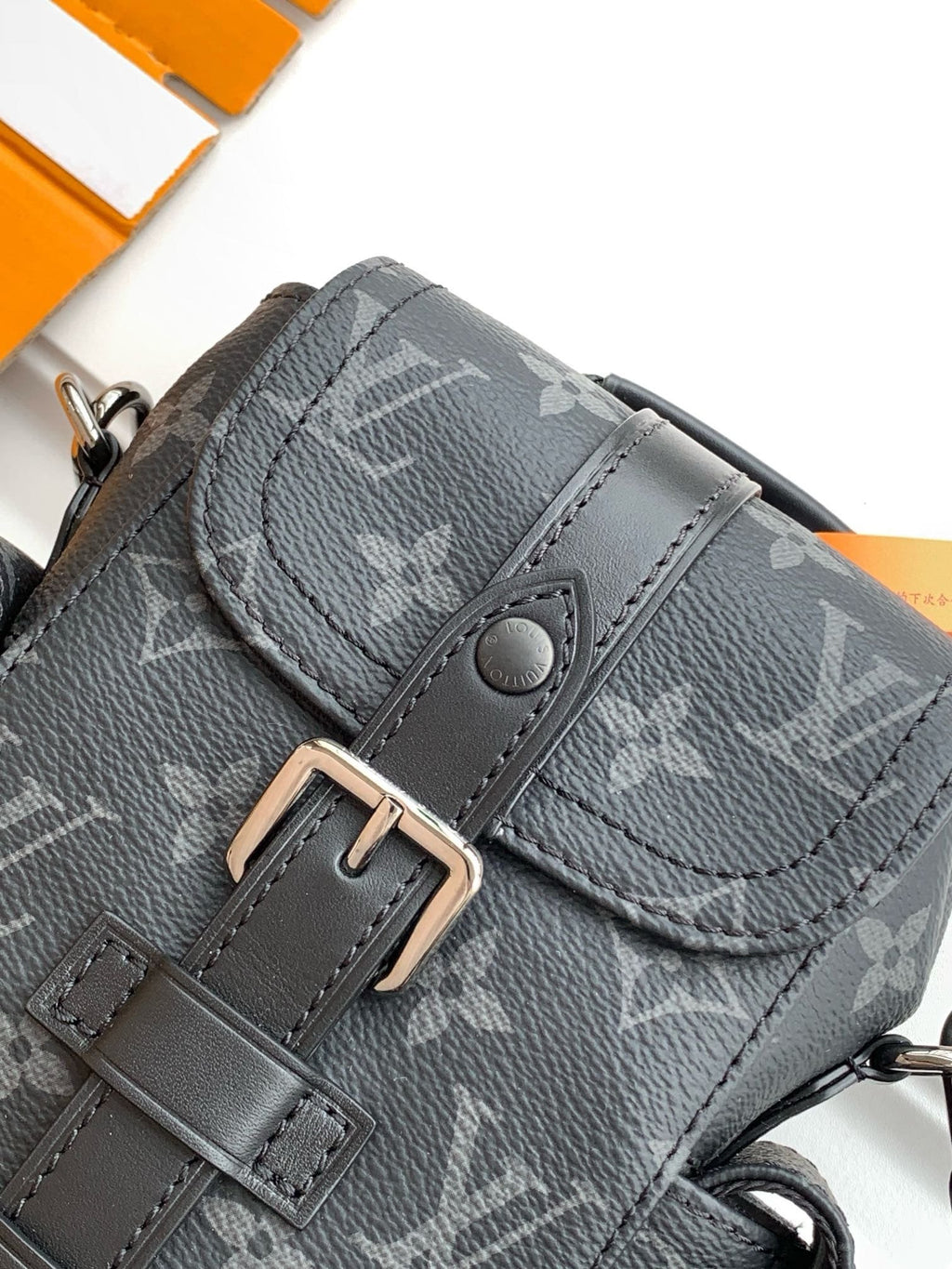 Louis Vuitton M82769 Nano Christopher