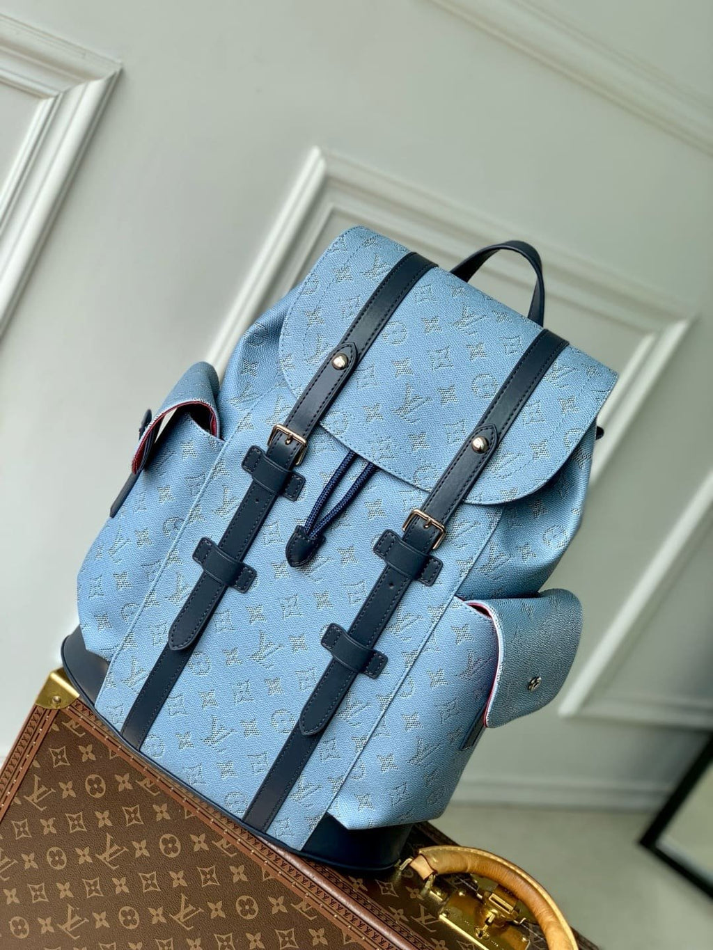 Louis Vuitton M14676 Christopher MM