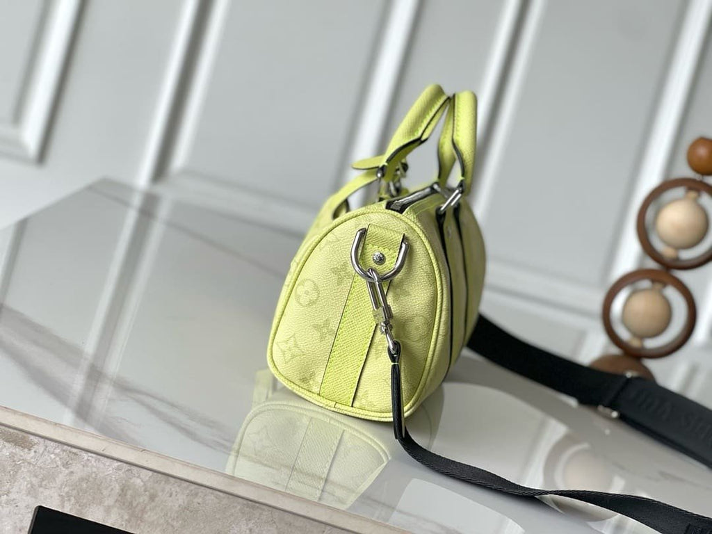 Louis Vuitton M14078 Keepall Bandoulière 25