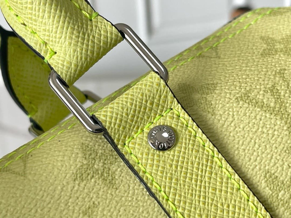 Louis Vuitton M14078 Keepall Bandoulière 25