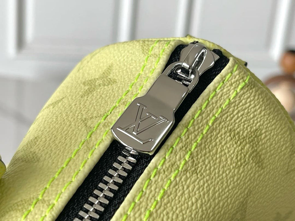Louis Vuitton M14078 Keepall Bandoulière 25