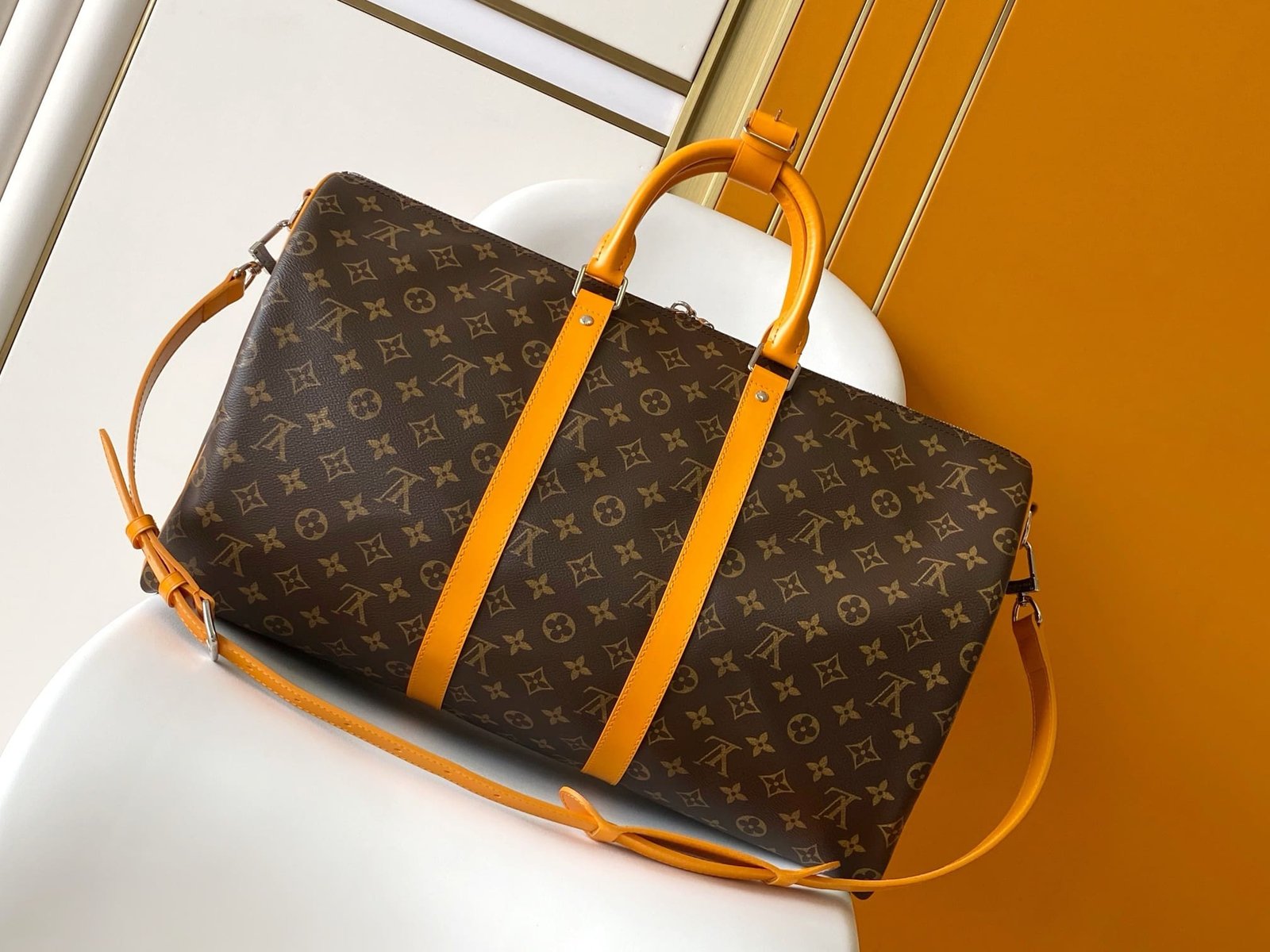 Louis Vuitton M12634 Keepall Bandoulière 50