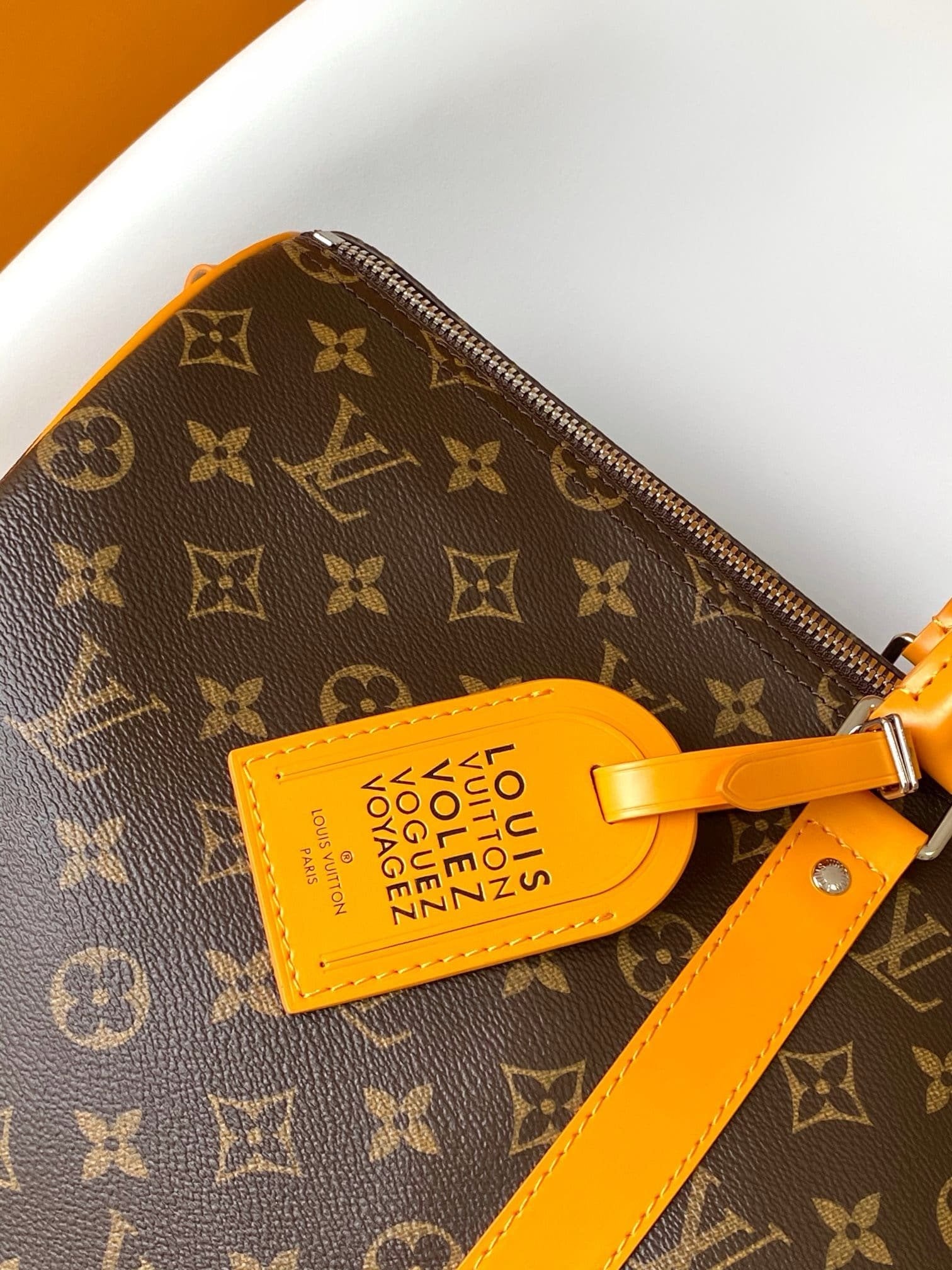Louis Vuitton M12634 Keepall Bandoulière 50