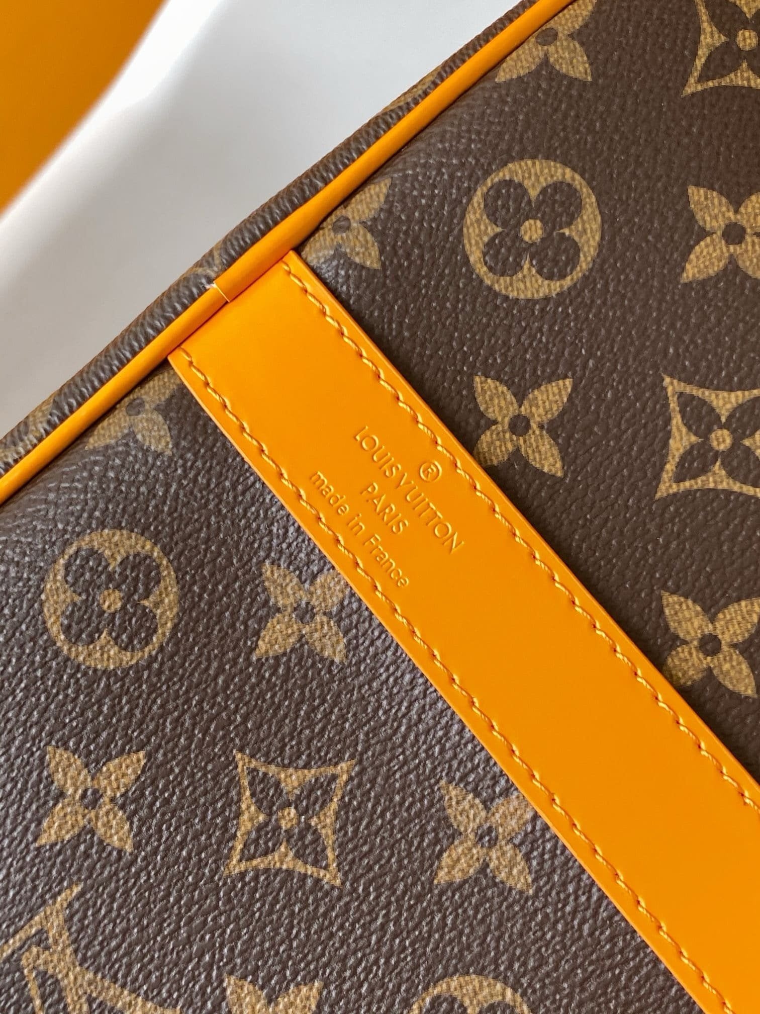 Louis Vuitton M12634 Keepall Bandoulière 50
